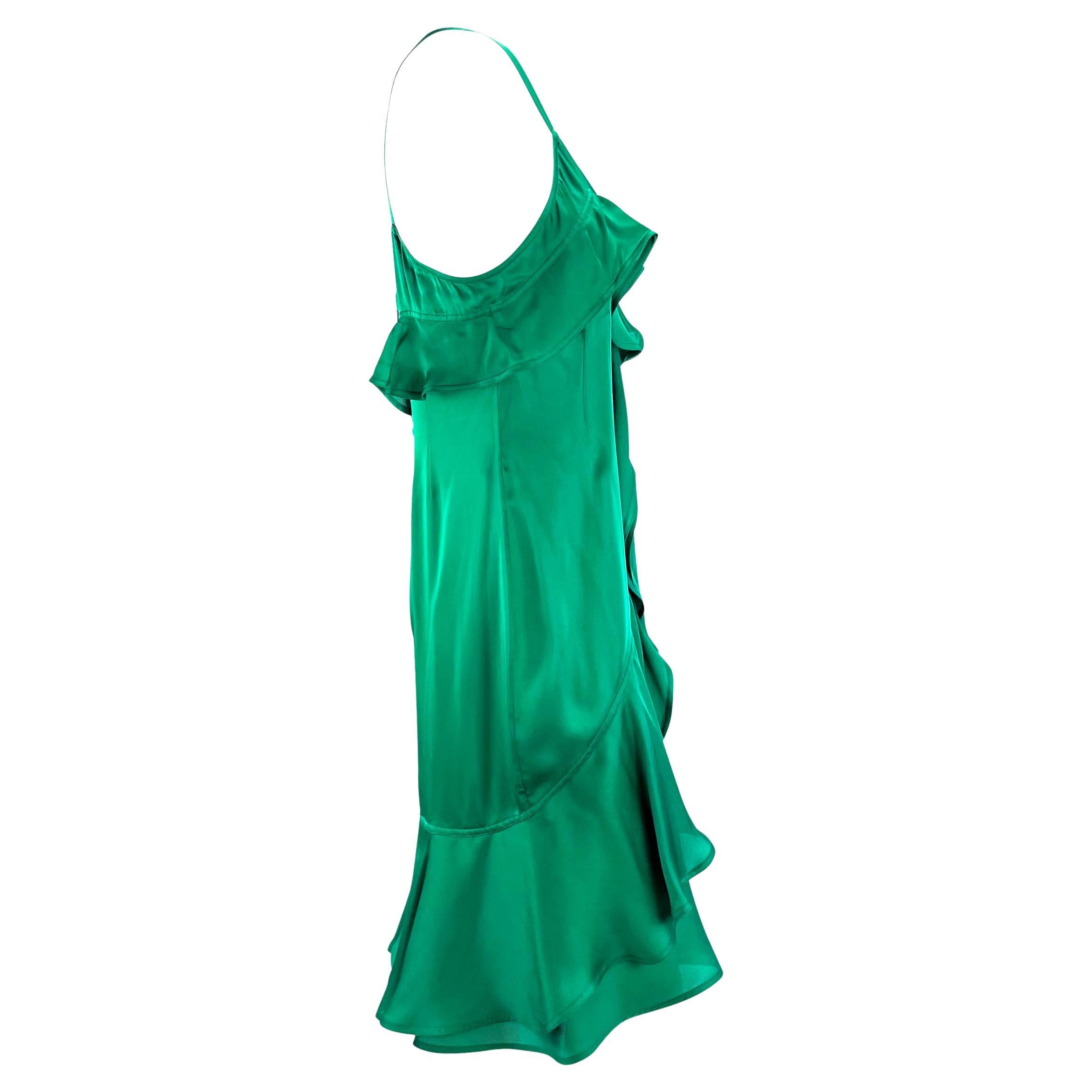 F/W 2003 Yves Saint Laurent by Tom Ford Runway Emerald Green Ruffle Silk Dress For Sale 2