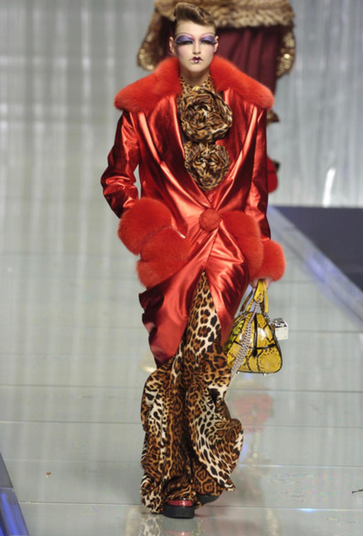 F/W 2004 Christian Dior by John Galliano Braune Robe mit Gepardenmuster aus Seidenmischung im Zustand „Hervorragend“ im Angebot in West Hollywood, CA