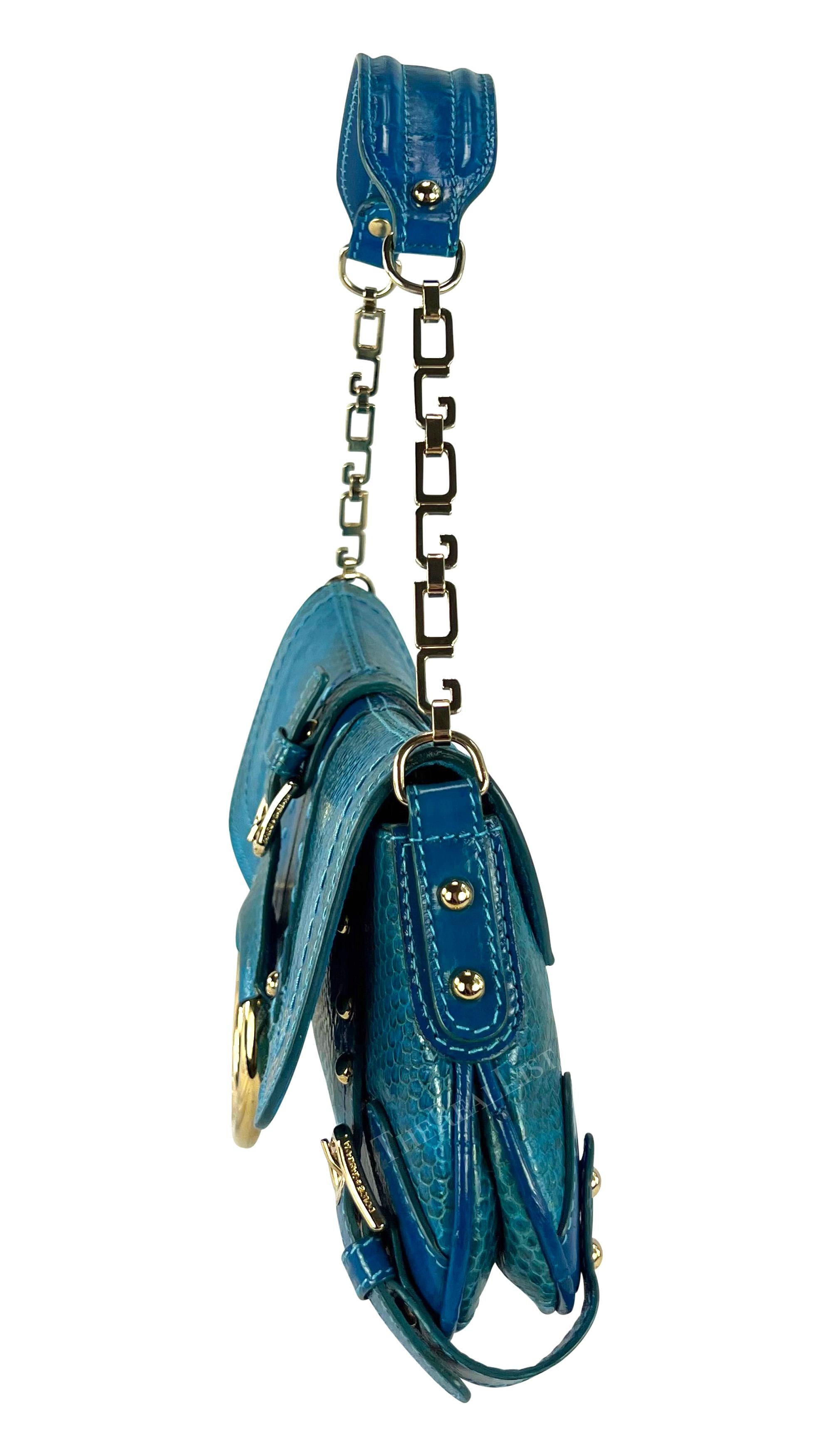 F/W 2004 Dolce & Gabbana Bright Blue Gold DG Chain Small Embossed Shoulder Bag In Excellent Condition For Sale In West Hollywood, CA