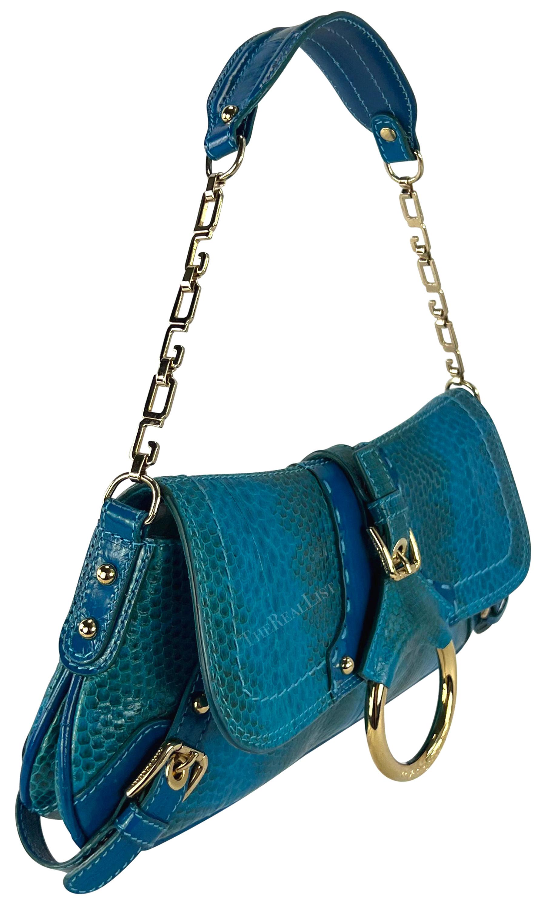 F/W 2004 Dolce & Gabbana Bright Blue Gold DG Chain Small Embossed Shoulder Bag For Sale 4