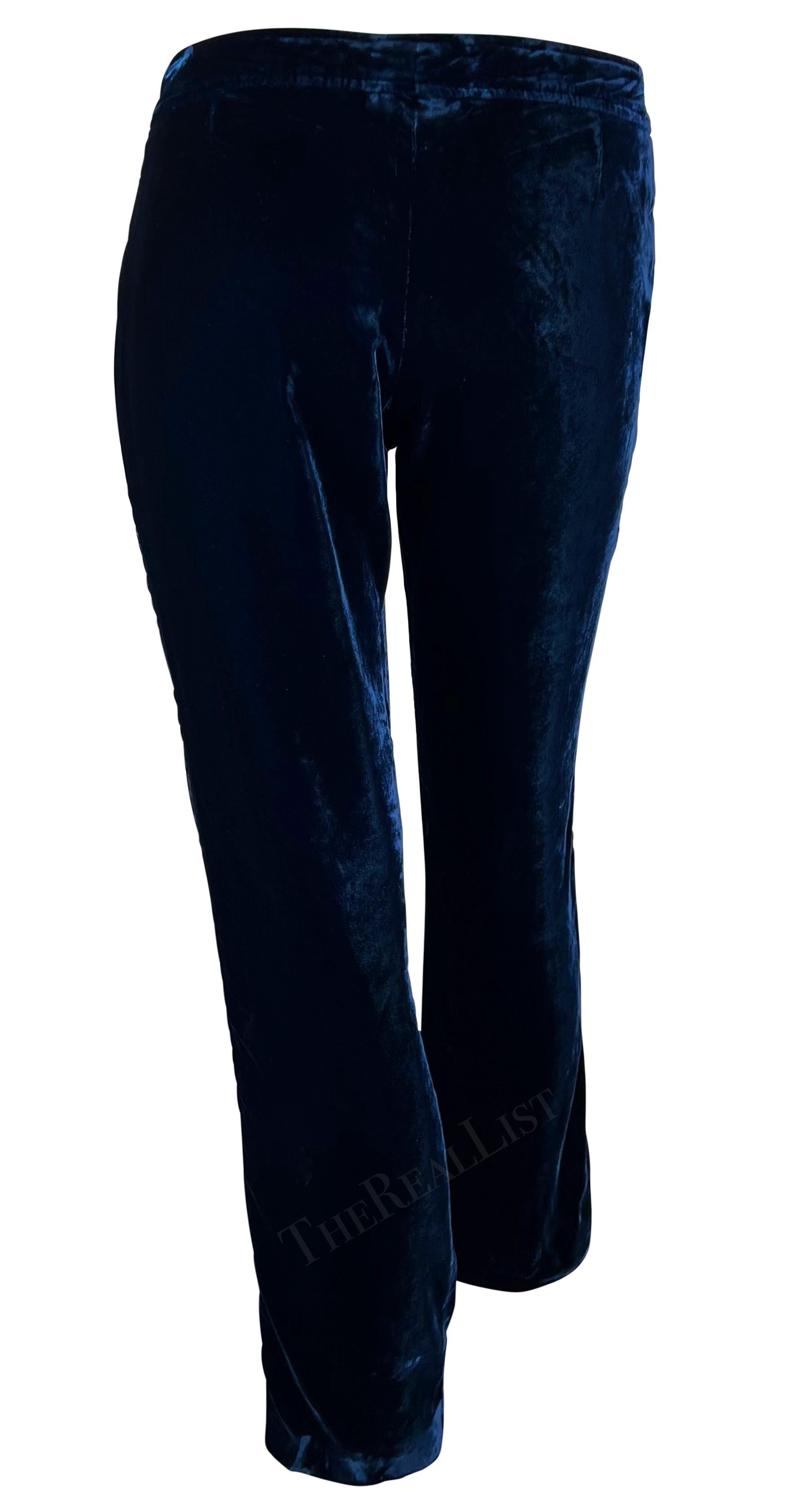 Pantalon de smoking bleu profond bordé de velours et de satin Gucci by Tom Ford, A/H 2004 Pour femmes en vente