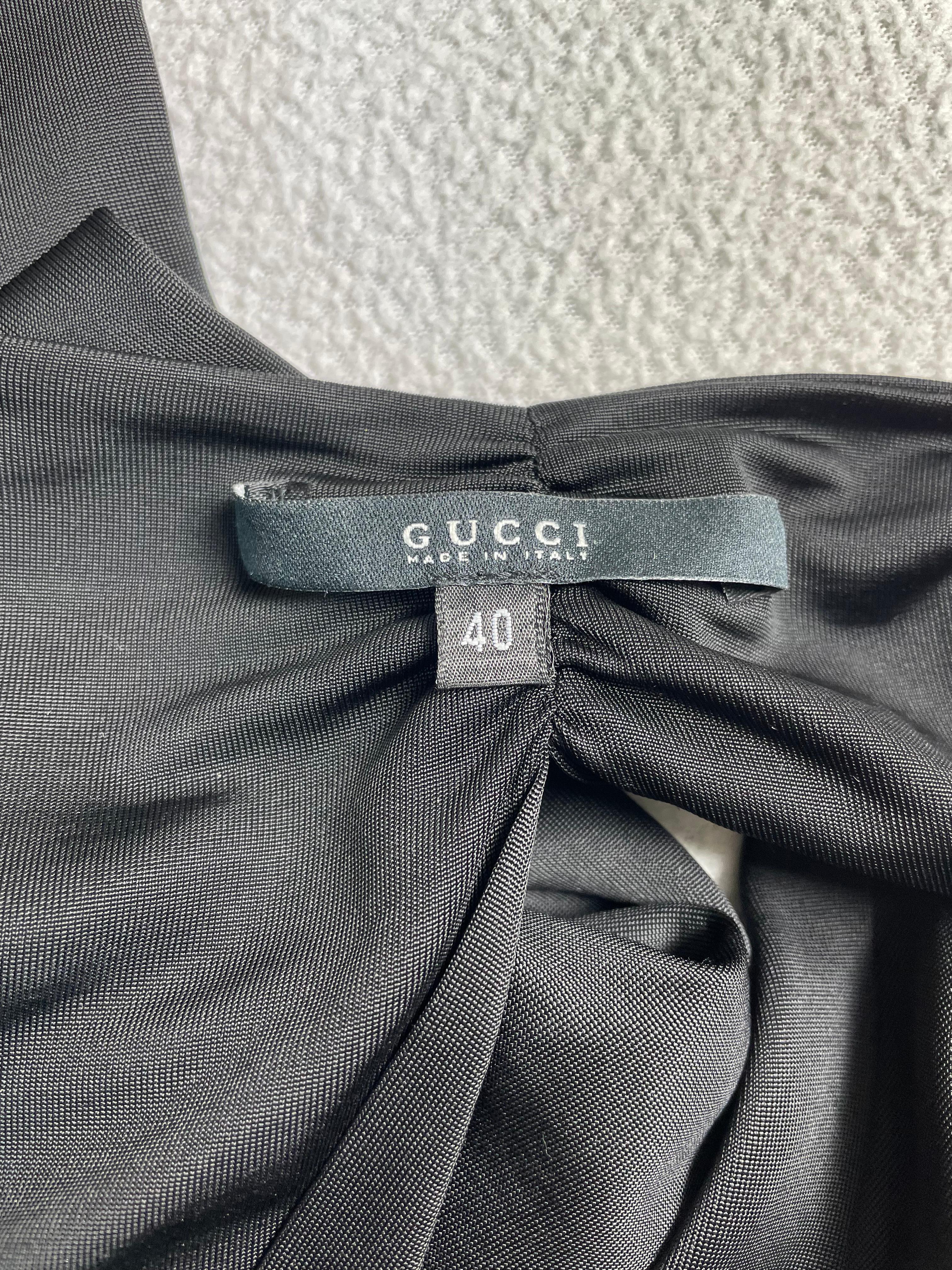 F/W 2004 Gucci by Tom Ford Runway Plunging Black Dragon Gown Dress In Good Condition In Yukon, OK