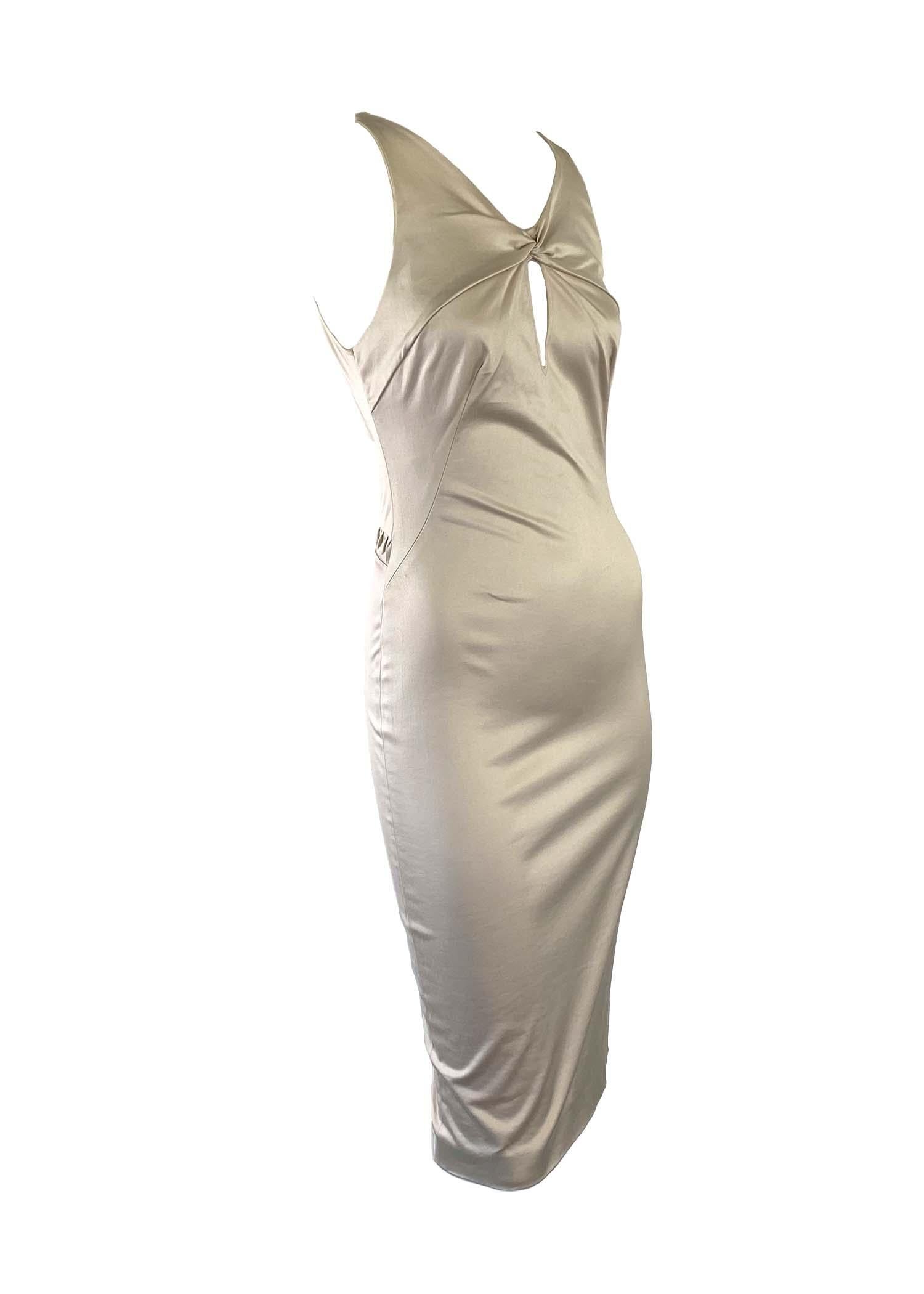 NWT F/W 2004 Gucci by Tom Ford White Beige Cotton Sleeveless Dress For Sale 1