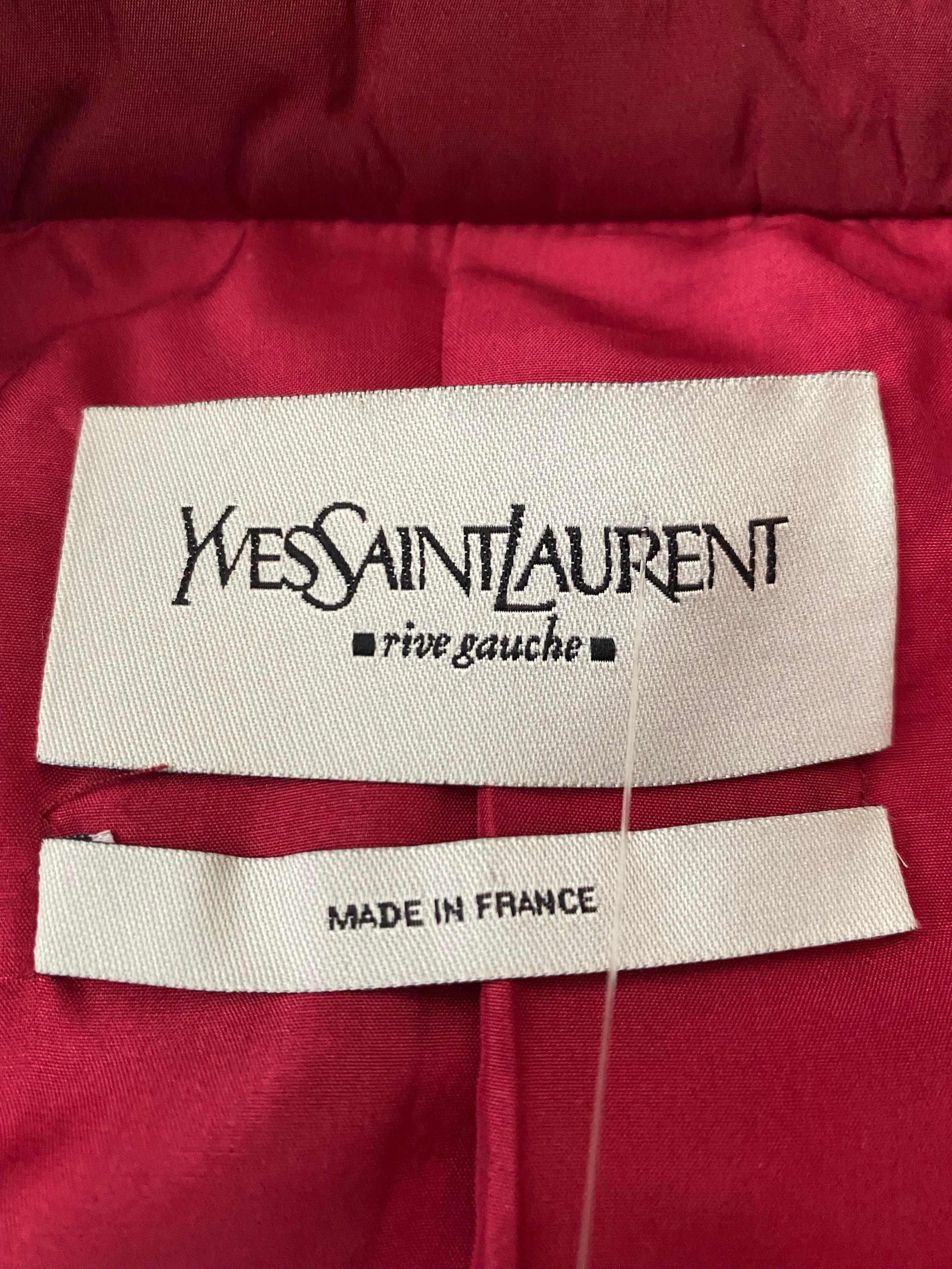 Tailleur jupe en soie vintage Tom Ford pour Yves Saint Laurent, A/H 2004 Look n°1, taille 38/6 Excellent état - En vente à Montgomery, TX