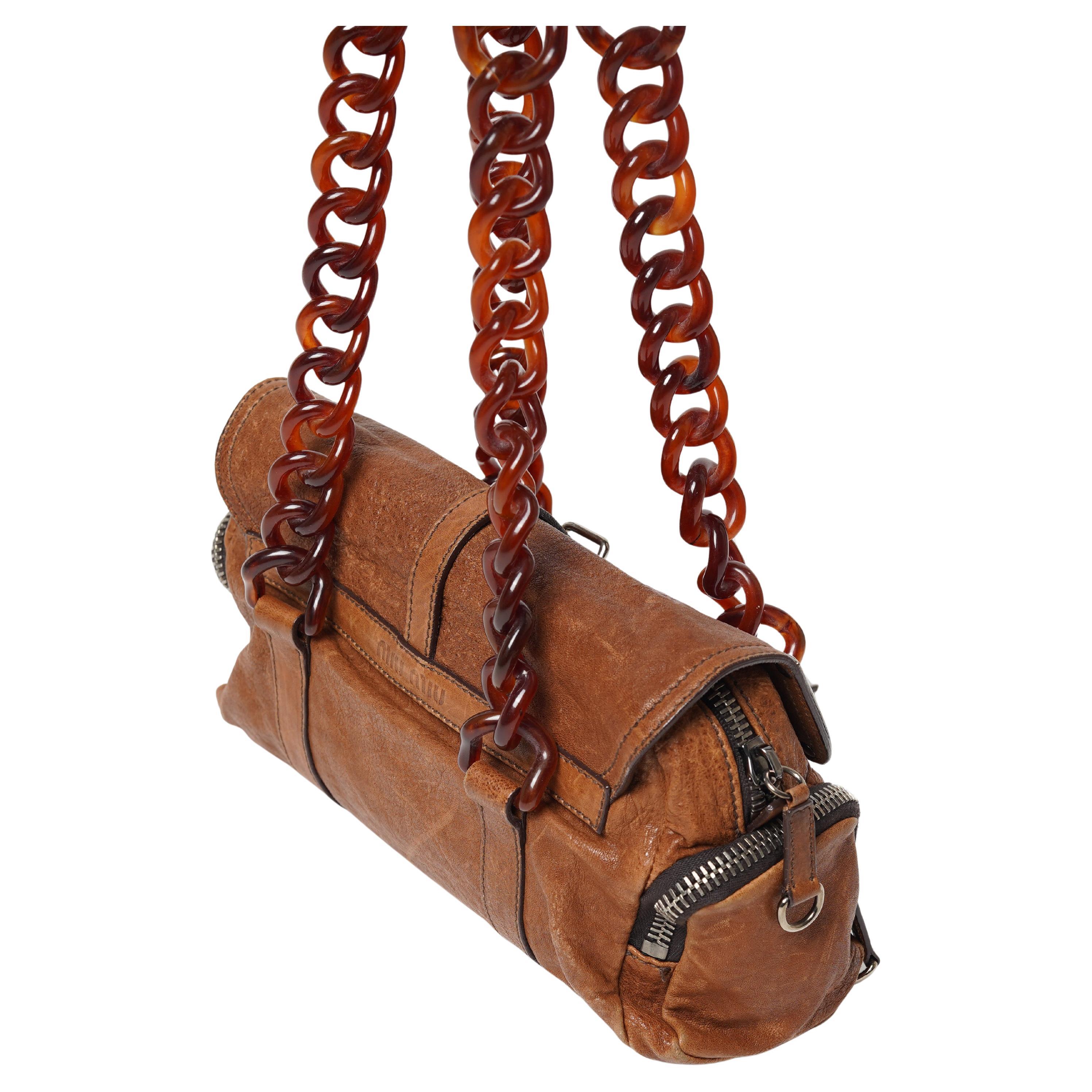De las mujeres F/W 2004 Miu Miu Runway Bolso de piel coñac con asas de cadena de celuloide en venta