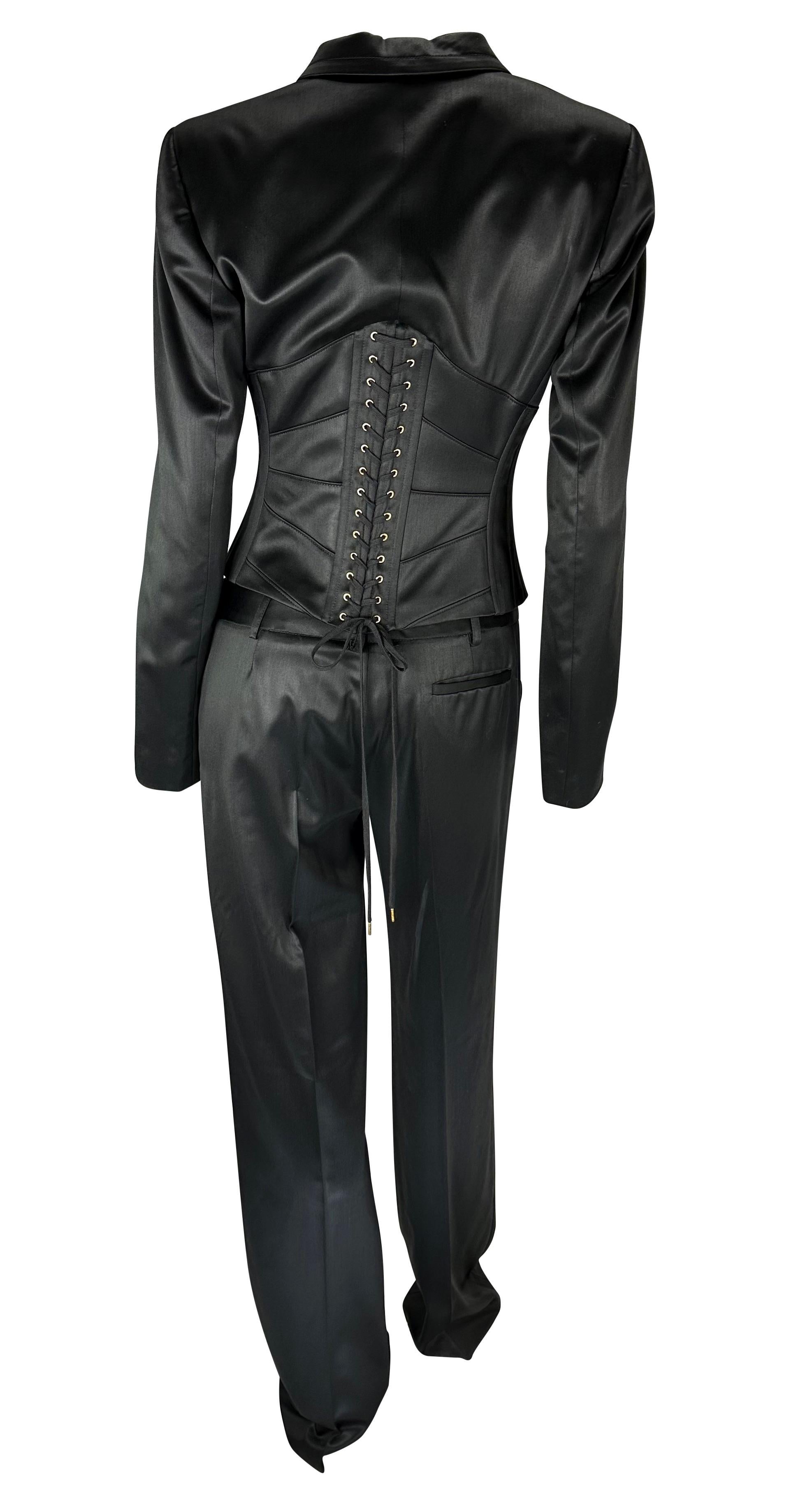 F/W 2004 Roberto Cavalli Corset Boned Lace-Up Black Low-Rise Pantsuit In Excellent Condition For Sale In West Hollywood, CA