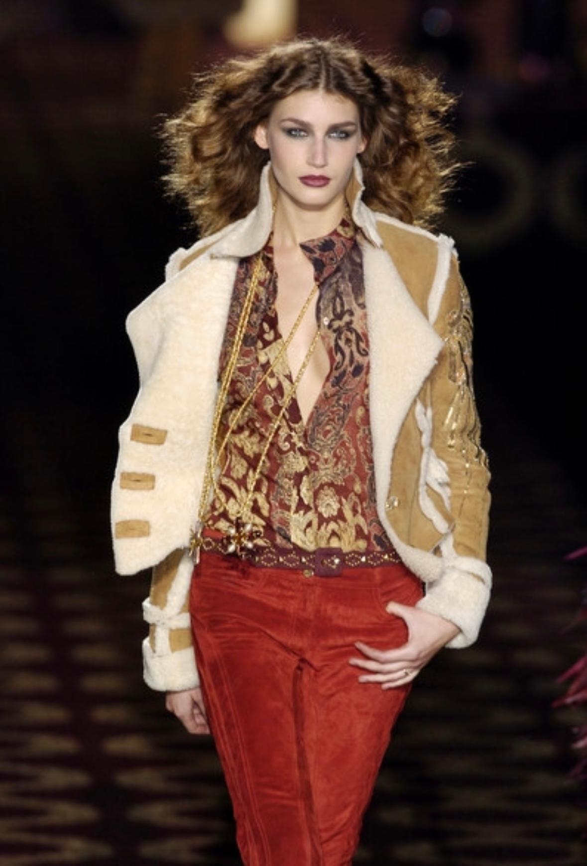 F/W 2004 Roberto Cavalli Manteau en cuir de shearling Unicorn Sequin Bead Embellished Pour femmes en vente