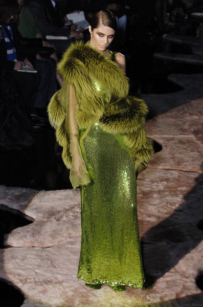 F/W 2004  TOM FORD for GUCCI GREEN SEQUINNED GOWN
SIZE 42
Made in Italy
Condition: Very Good