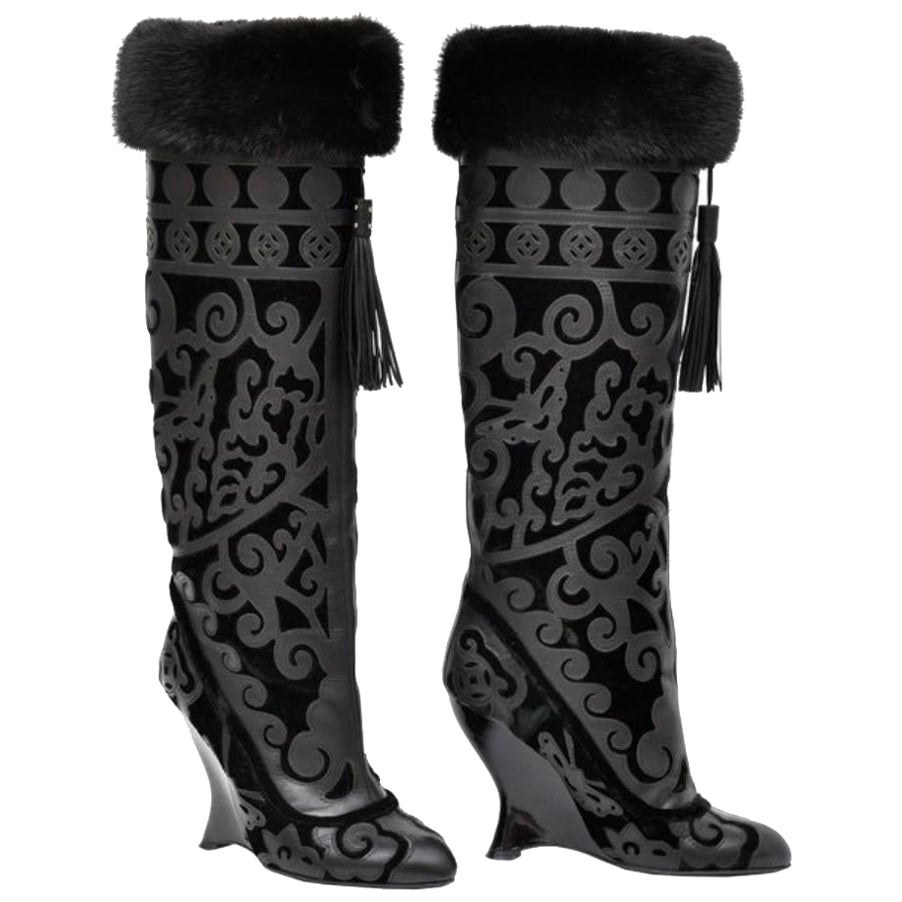 F/W 2004 Tom Ford for Yves Saint Laurent Runway Bottes à talons compensés en cuir noir 36-6