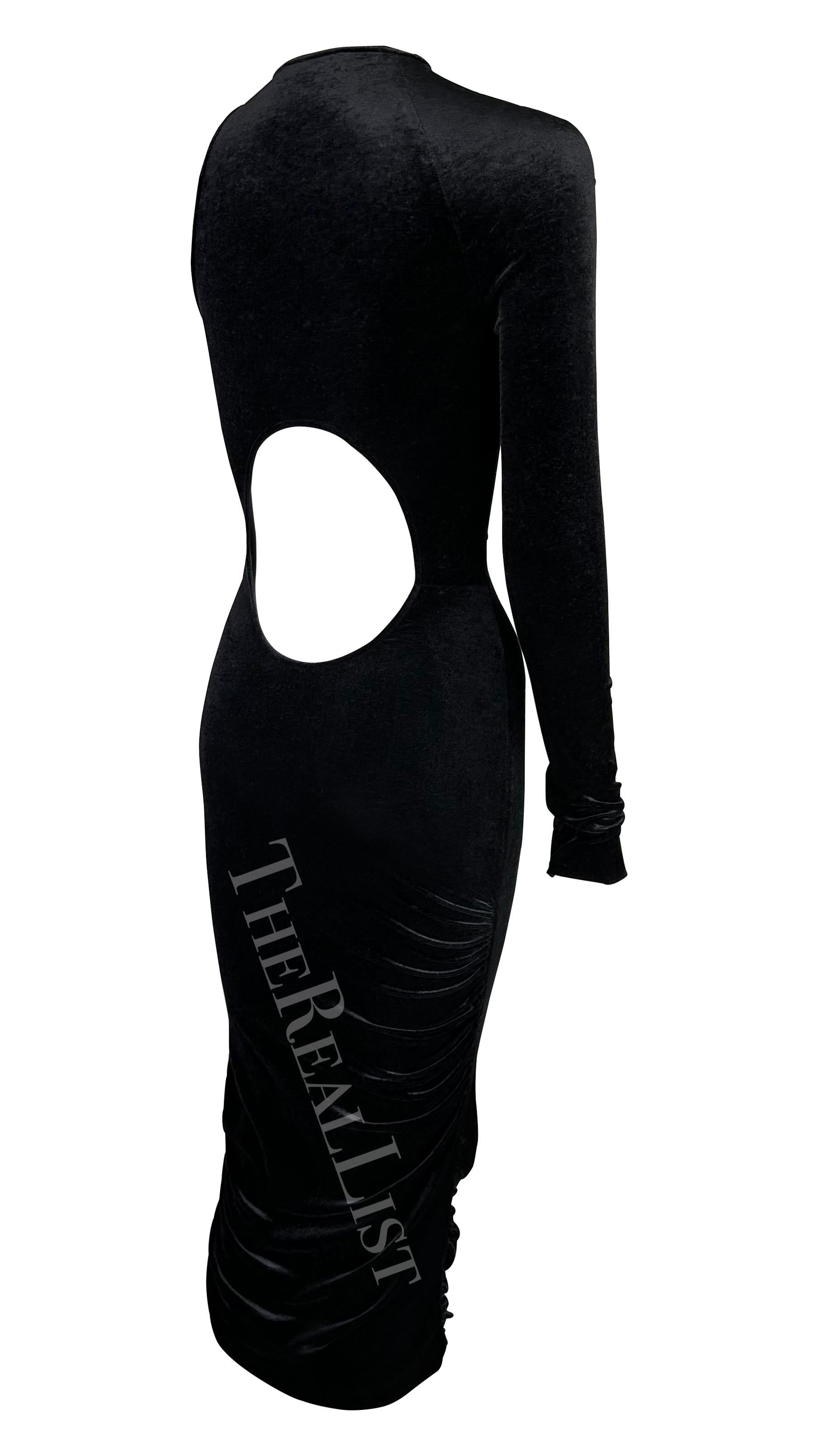 F/W 2004 Versace by Donatella Runway Black Velvet Single Shoulder Cut Out Dress For Sale 6
