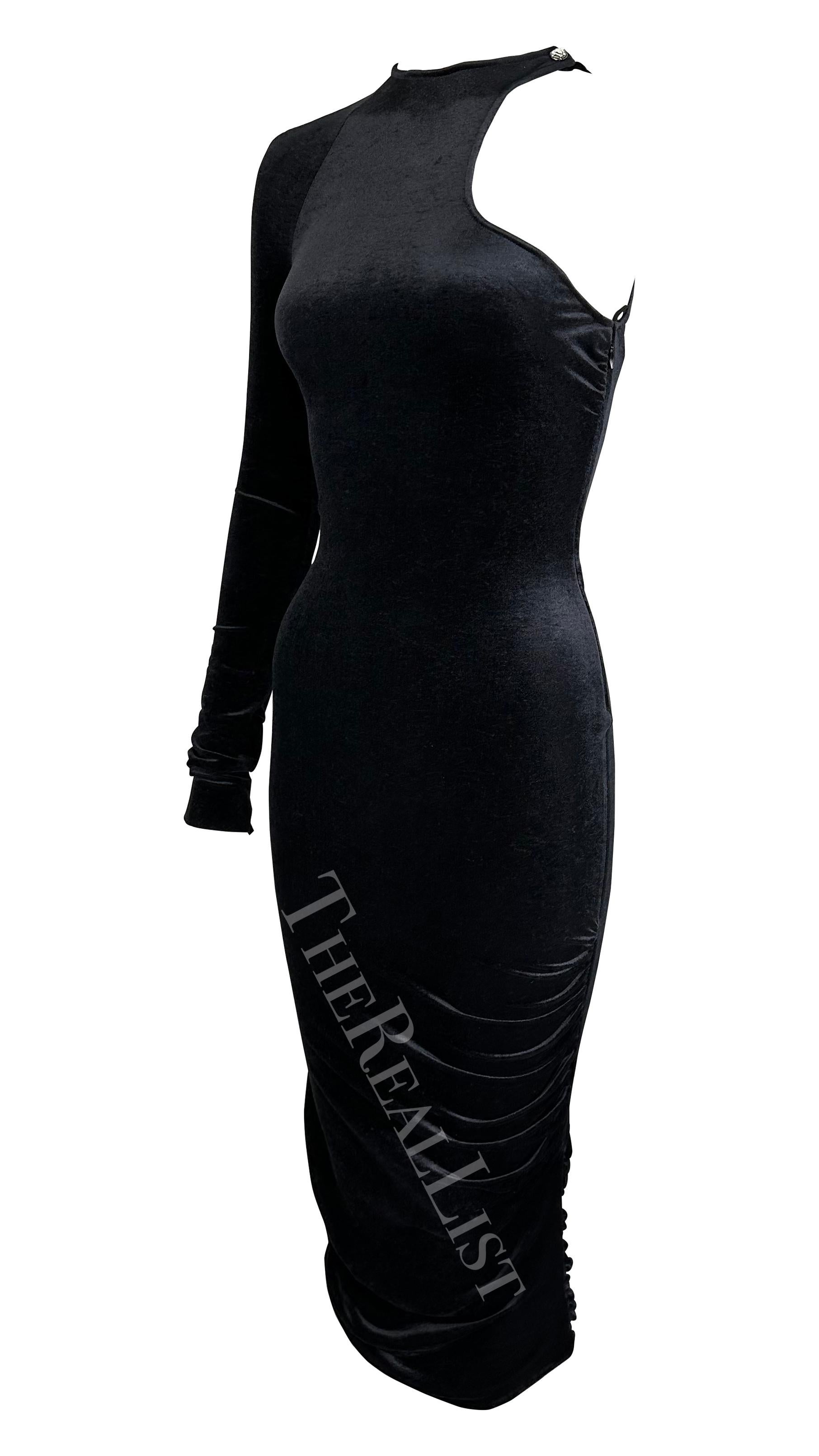F/W 2004 Versace by Donatella Runway Black Velvet Single Shoulder Cut Out Dress For Sale 3