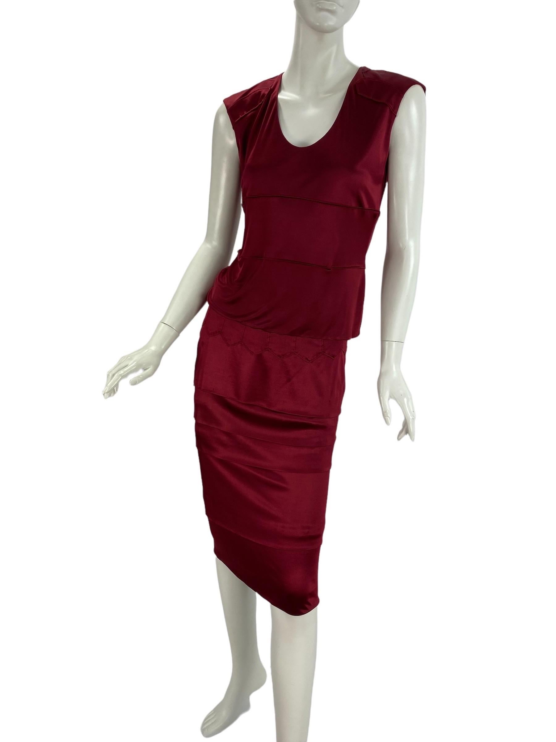  Vintage Tom Ford for YSL Burgundy Red Jersey Skirt Suit
F/W 2004 Collection
Size S
Top measures: Bust 32-38 inches, Length 20