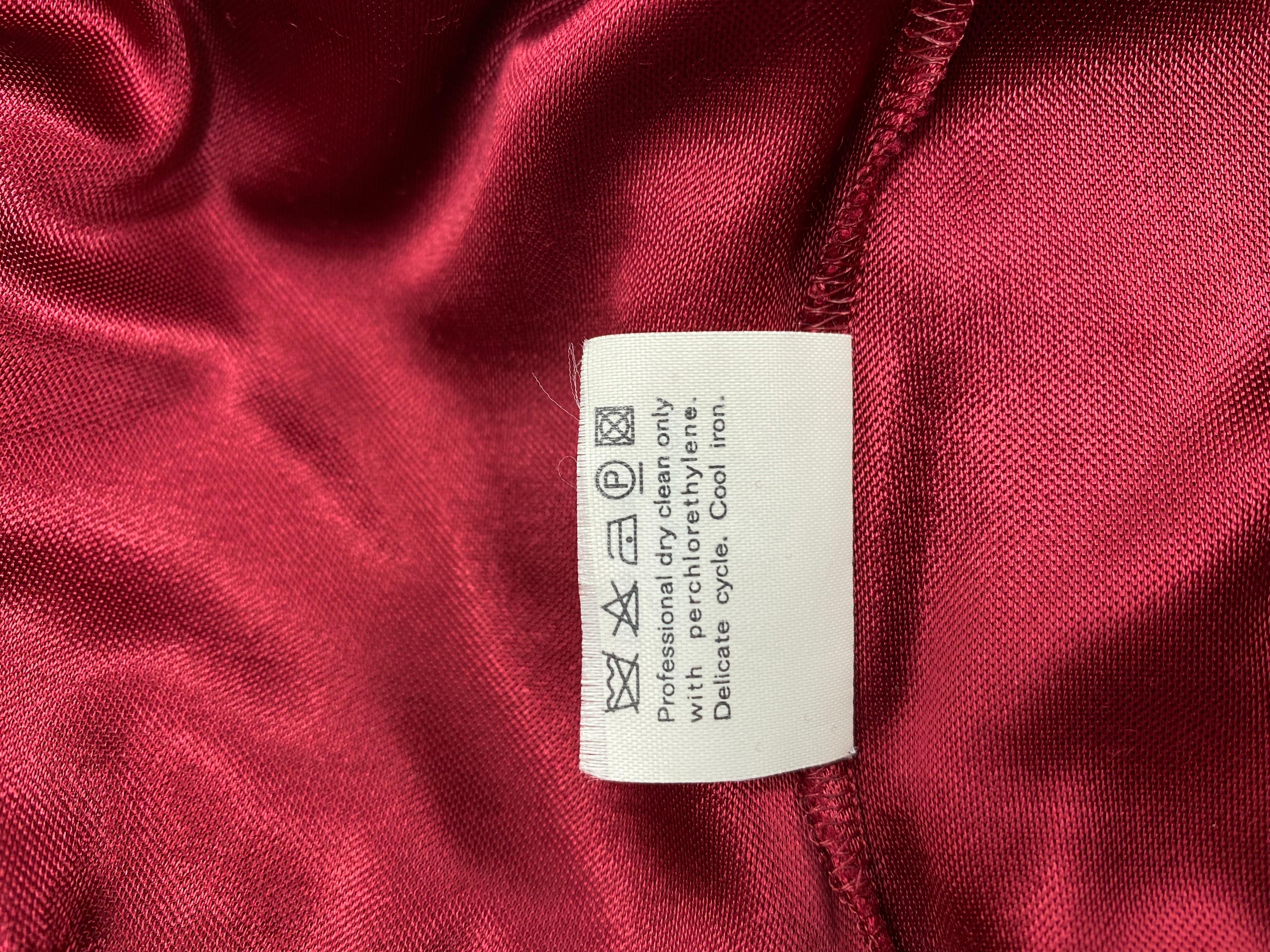 F/W 2004 Vintage Tom Ford für YSL Burgunderroter Jersey-Rockanzug Größe S im Angebot 3