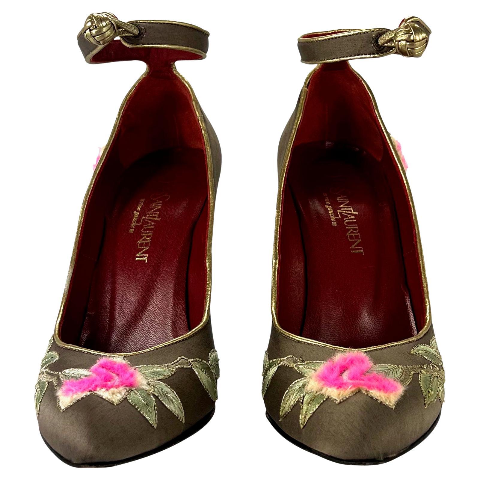 Women's F/W 2004 Yves Saint Laurent by Tom Ford Embroidered Chinoiserie Wedge Size 36 For Sale