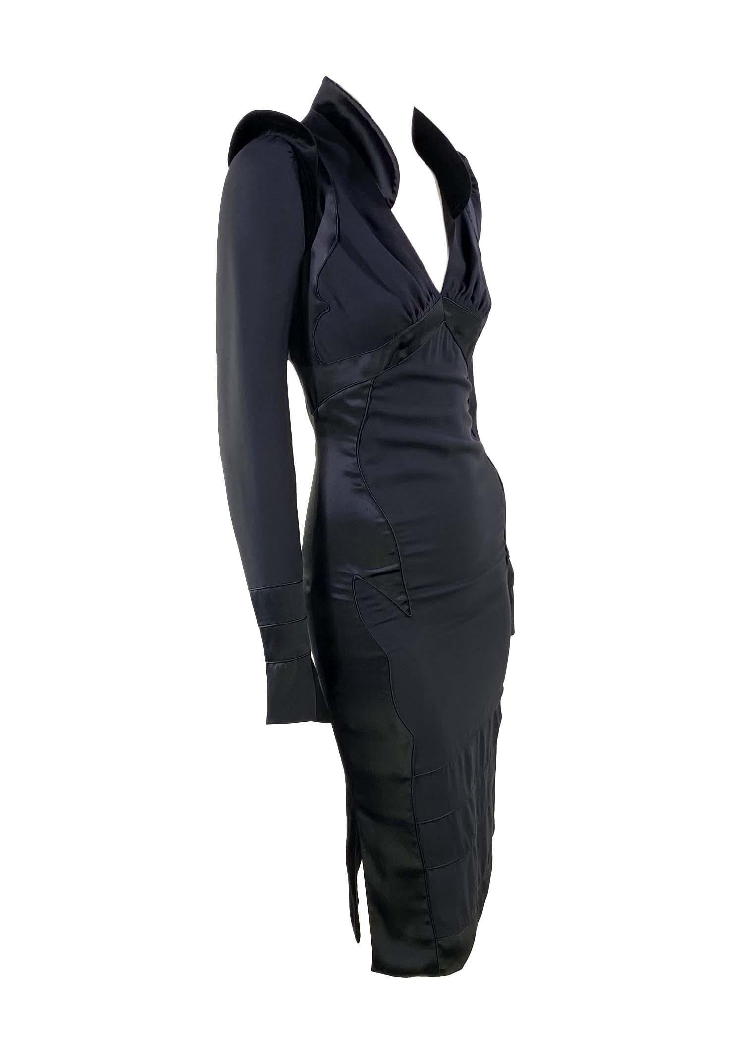 F/W 2004 Yves Saint Laurent par Tom Ford - Finale robe pagode chinoiseries en soie en vente 2
