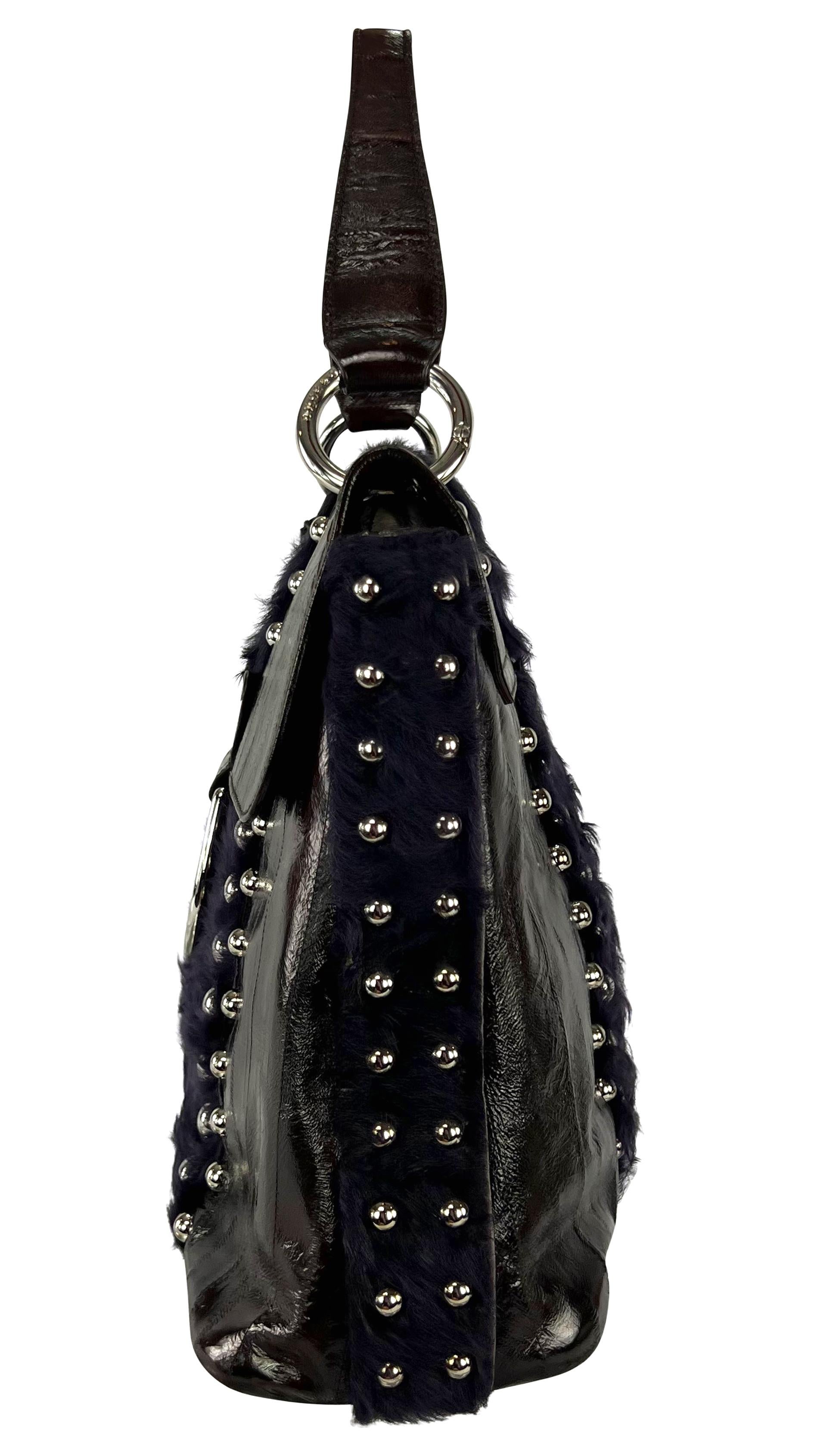 A/I 2005 Dolce & Gabbana: Tote grande in pelle d'anguilla bordeaux e pelliccia d'agnello viola 1