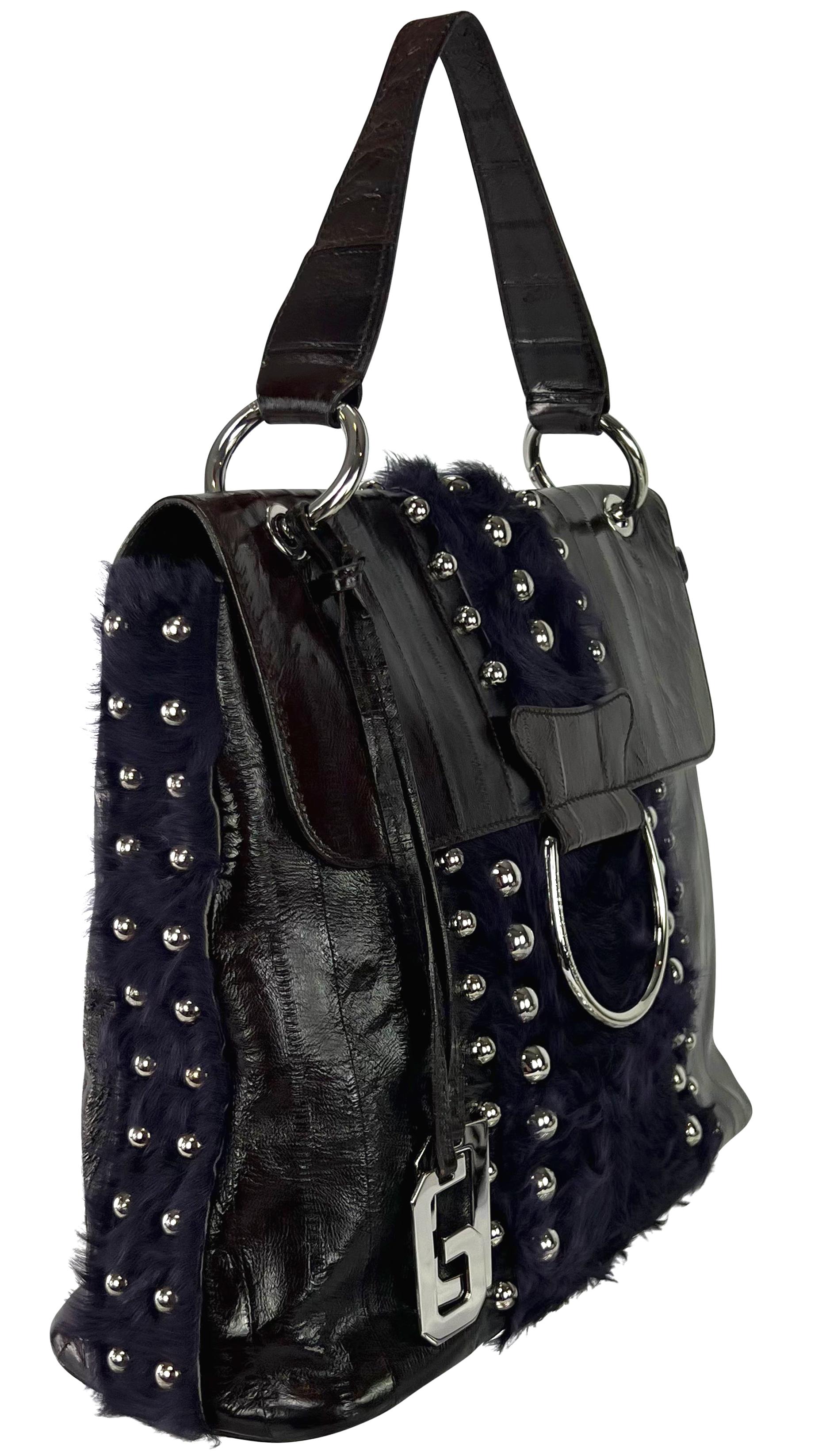 A/I 2005 Dolce & Gabbana: Tote grande in pelle d'anguilla bordeaux e pelliccia d'agnello viola 4