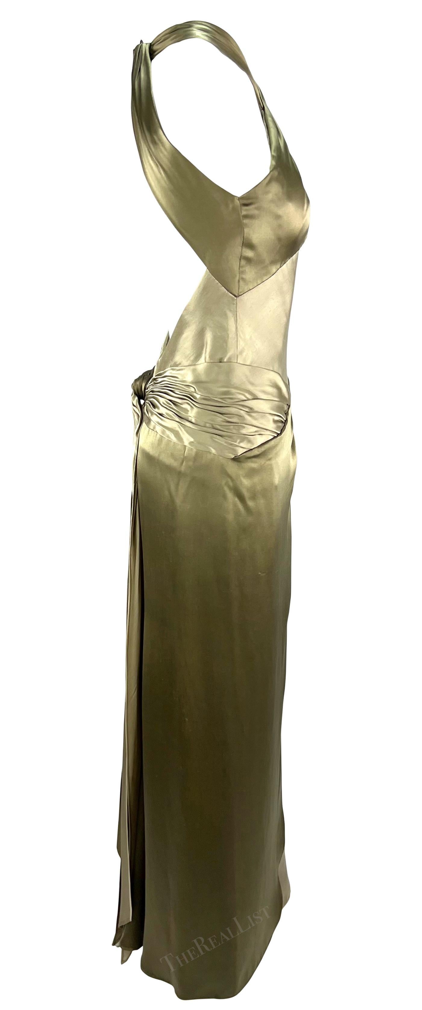 F/W 2005 Valentino Haute Couture Olive Green Silk Metal Embellished Runway Gown For Sale 12