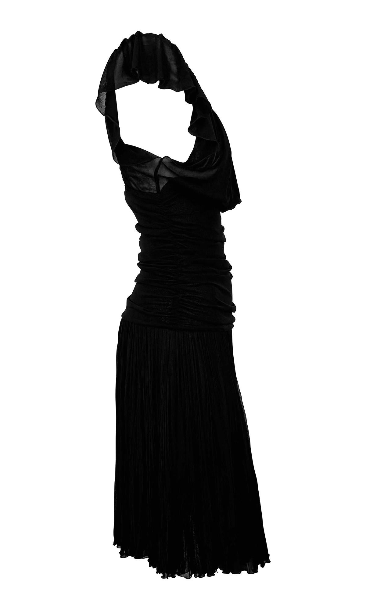 A/I 2005 Versace by Donatella Versace: mini abito nero svasato in chiffon trasparente in vendita 2