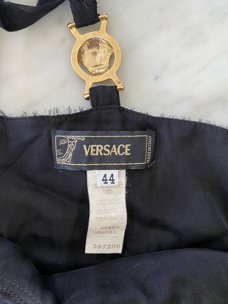 F/W 2005 Versace by Donatella Versace Black Silk Lace Mini Dress For Sale 4