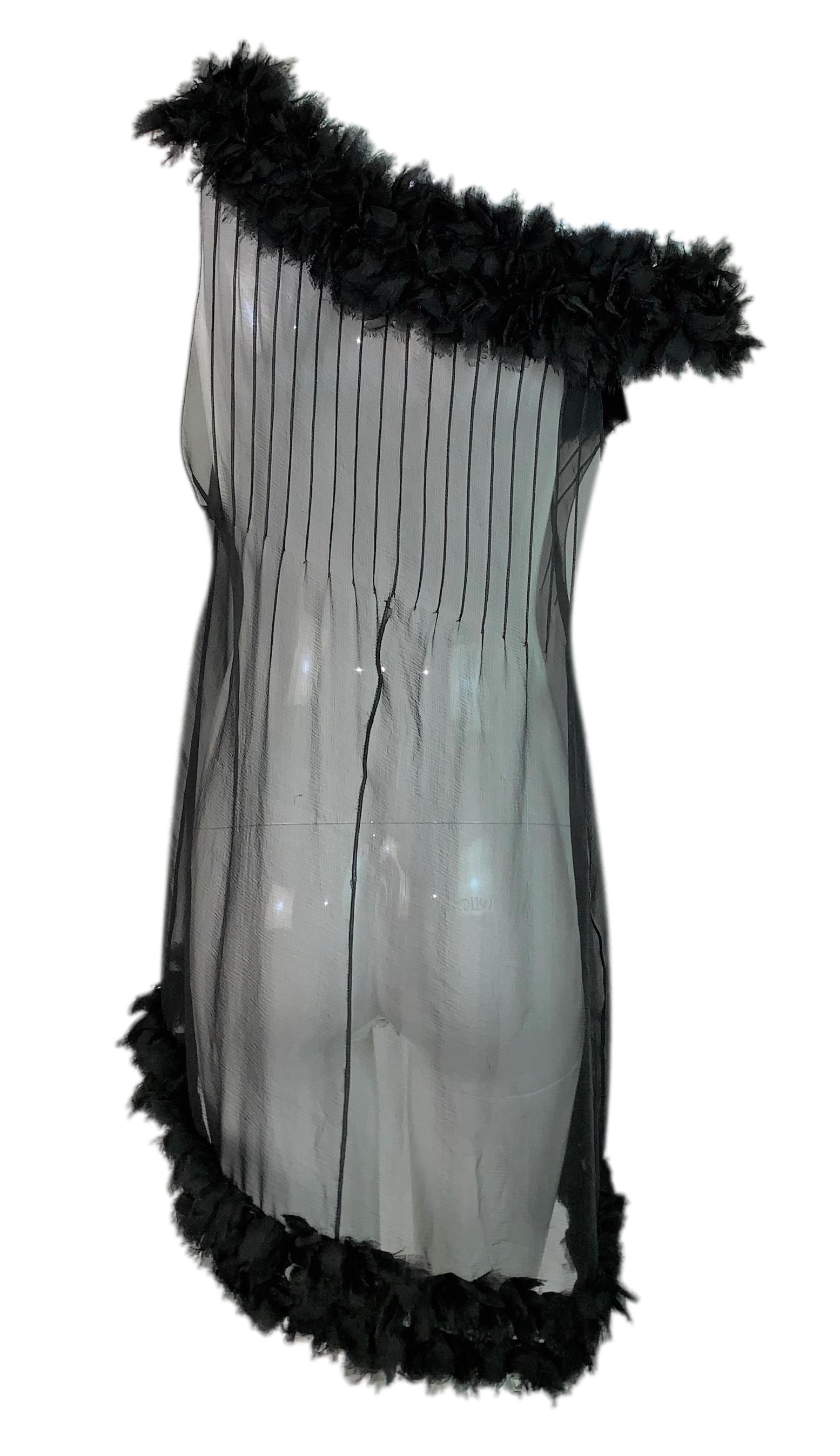 DESIGNER: F/W 2006 Chanel

Please contact for more information and/or photos.

CONDITION: Good- no holes or stains

FABRIC: 100% Silk

COUNTRY MADE: France

SIZE: No size

MEASUREMENTS; provided as a courtesy only- not a guarantee of fit: 

Chest: