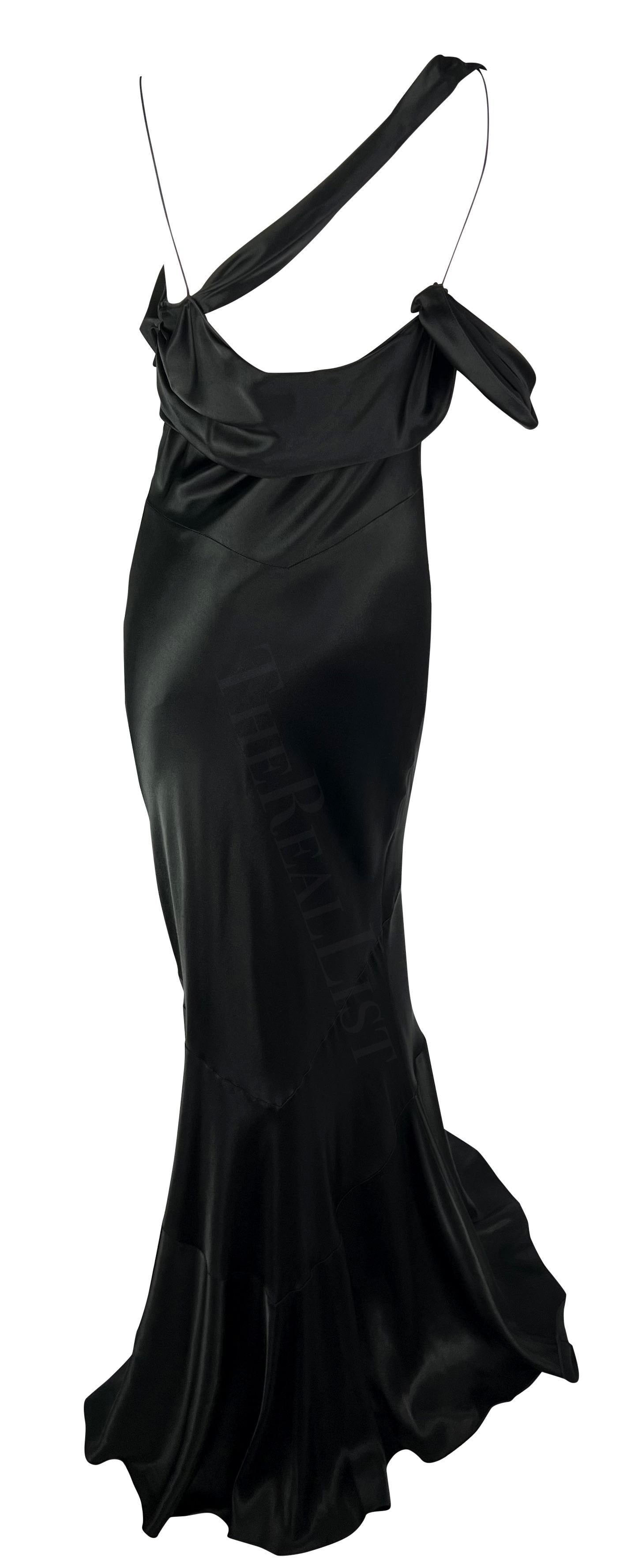 F/W 2006 John Galliano Vestido asimétrico de satén negro hasta el suelo de corte sesgado en Excelente estado para la venta en West Hollywood, CA