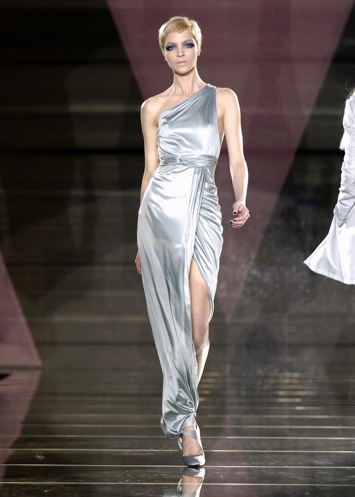 F/W 2006 Versace by Donatella Runway Ad Ruched Light Blue Stretch Slit Gown For Sale 4