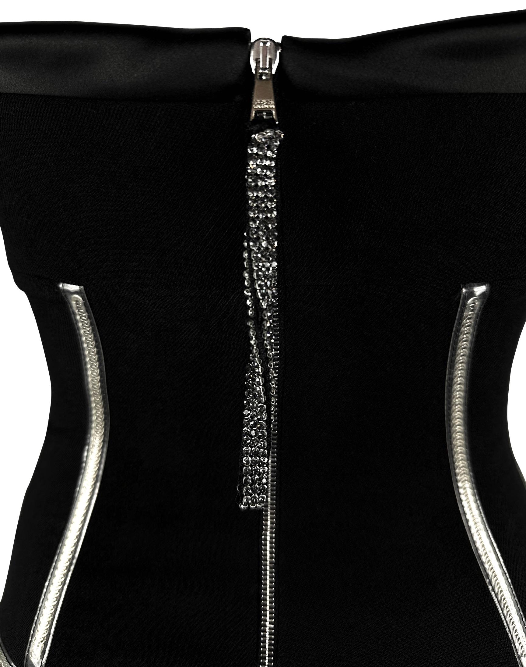 F/W 2007 Dolce & Gabbana Runway PVC Exposed Metal Corset Boning Black Midi Dress For Sale 10