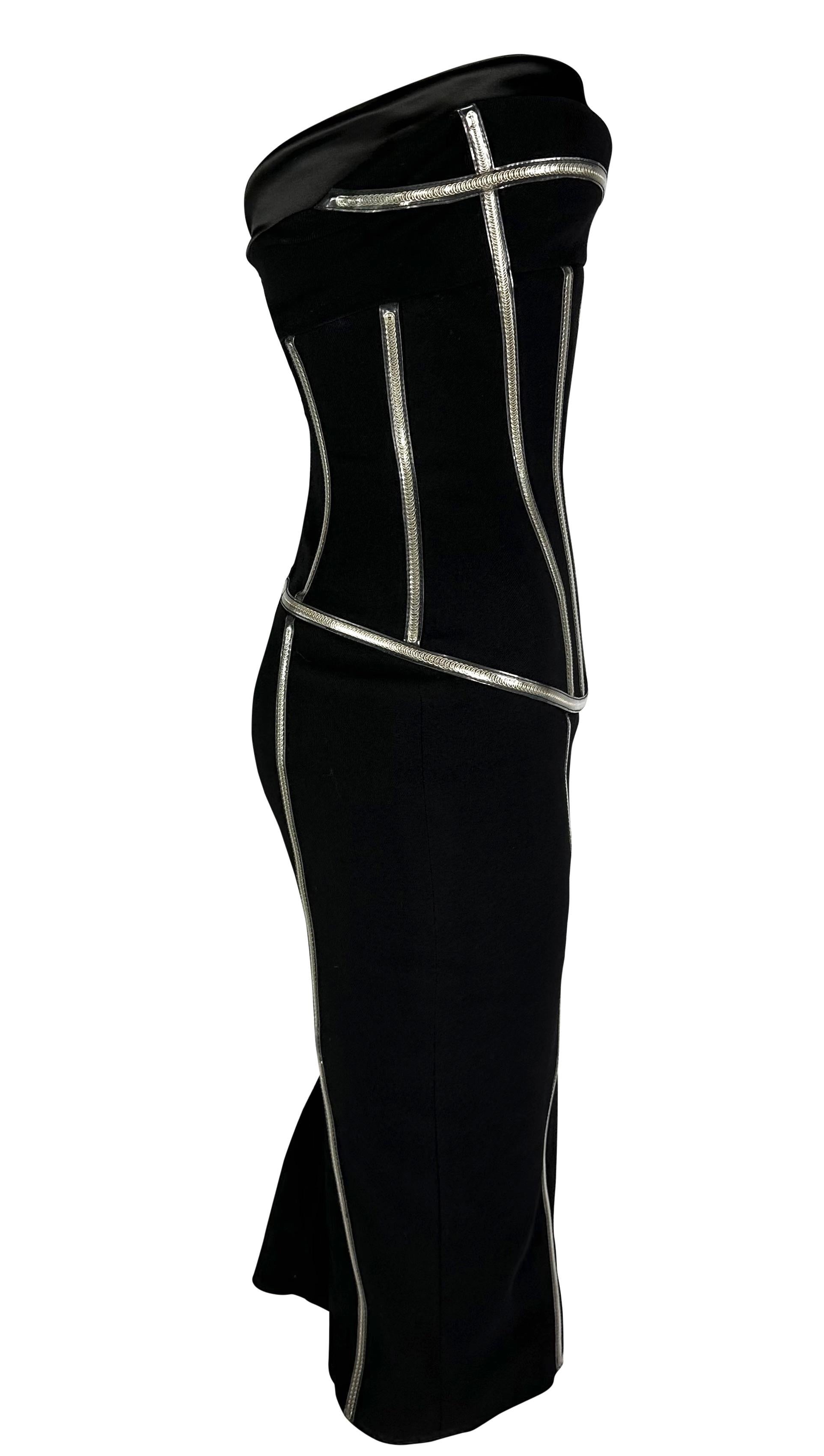 F/W 2007 Dolce & Gabbana Runway PVC Exposed Metal Corset Boning Black Midi Dress For Sale 11