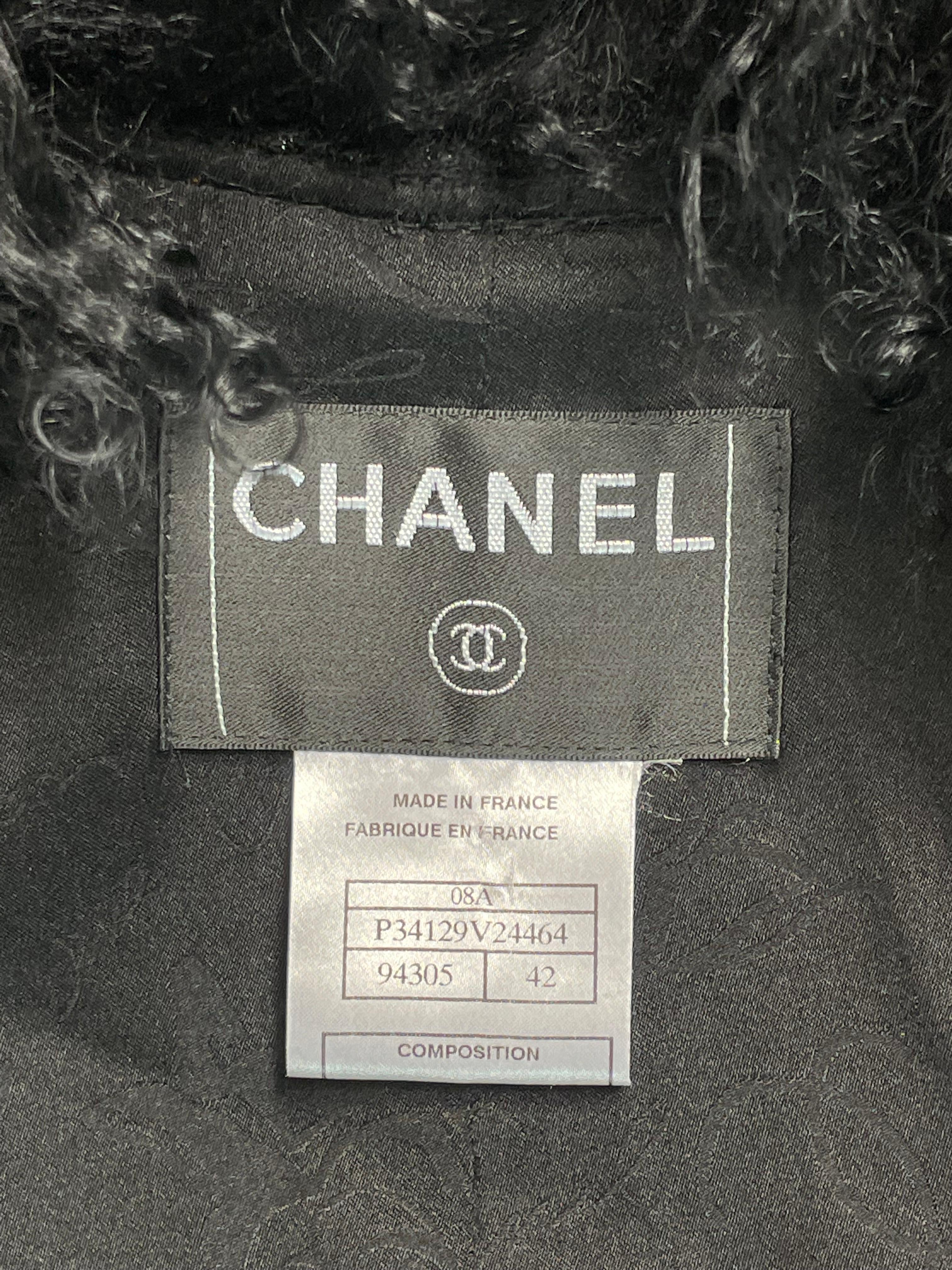 F/W 2008 Chanel Runway Black Metallic Tweed Shearling Fur Coat Jacket In Good Condition In Yukon, OK