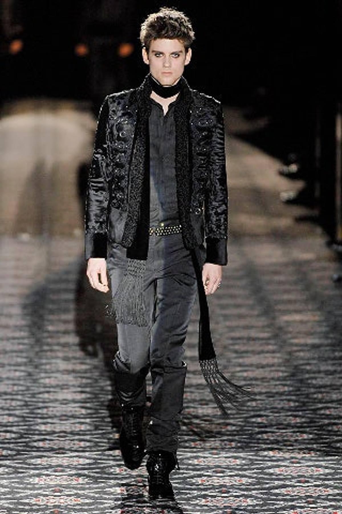 F/W 2008 Gucci Military Style Embellished Fur Jacket for Men For Sale at  1stDibs