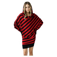 F/W 2009 / 2010 ALEXANDER McQUEEN red / black asymmetrical wool dress Rihanna