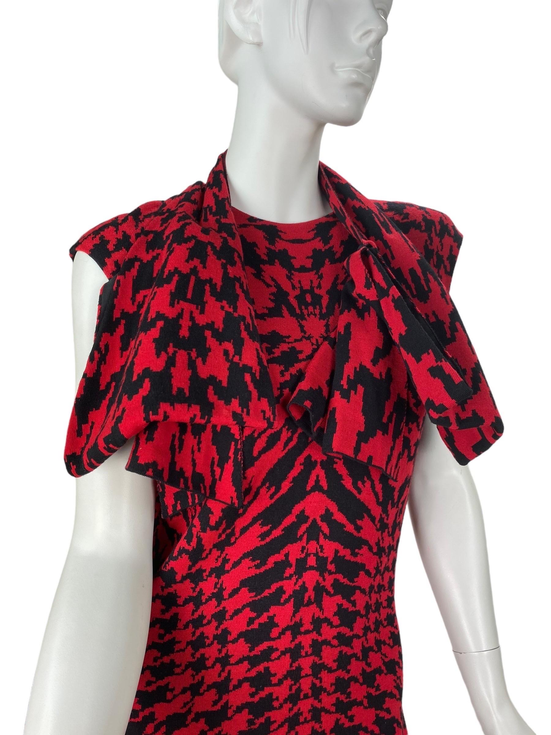 F/W 2009 Iconic Alexander Mcqueen houndstooth print knit dress  For Sale 4
