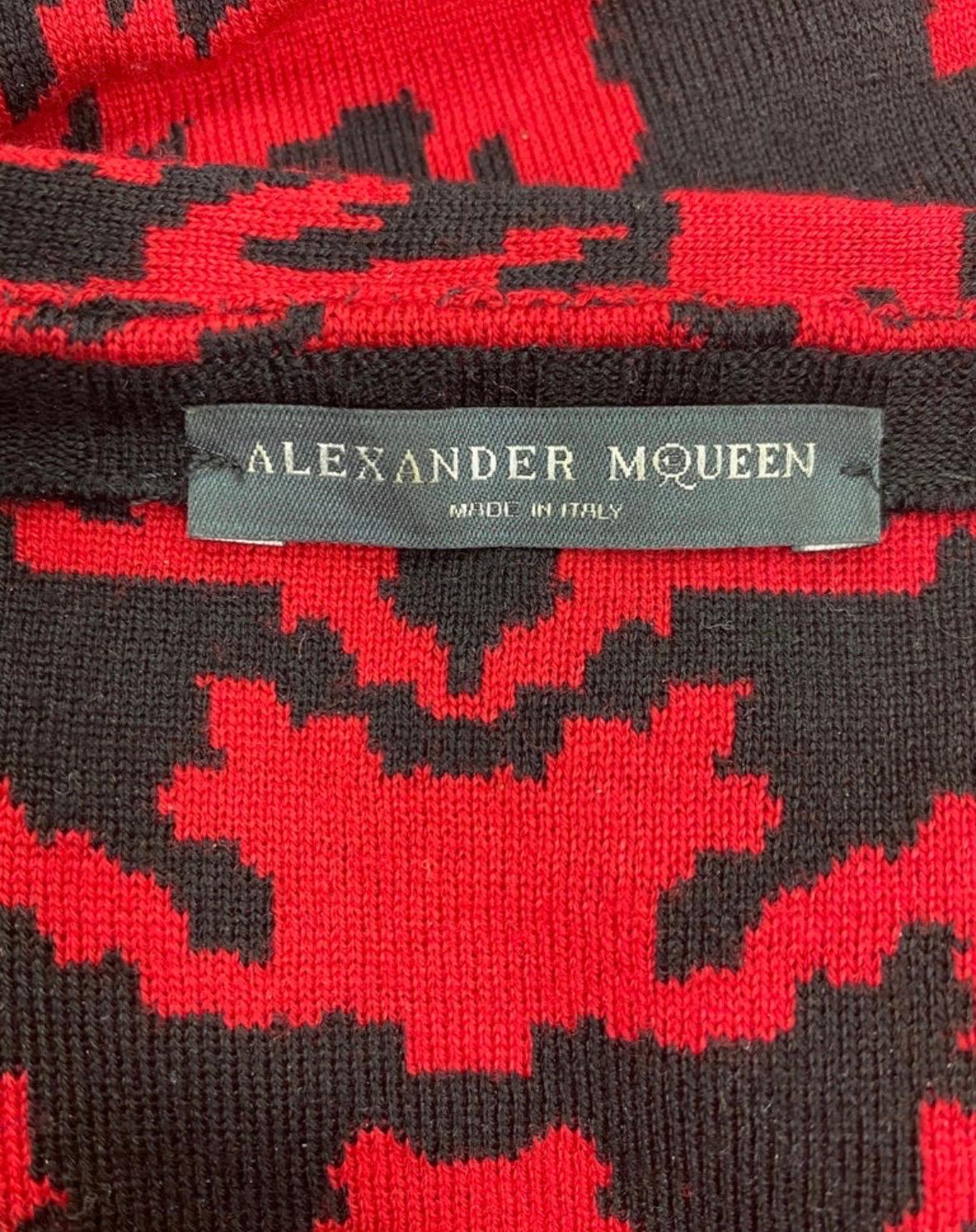 F/W 2009 Iconic Alexander Mcqueen houndstooth print knit dress  For Sale 5