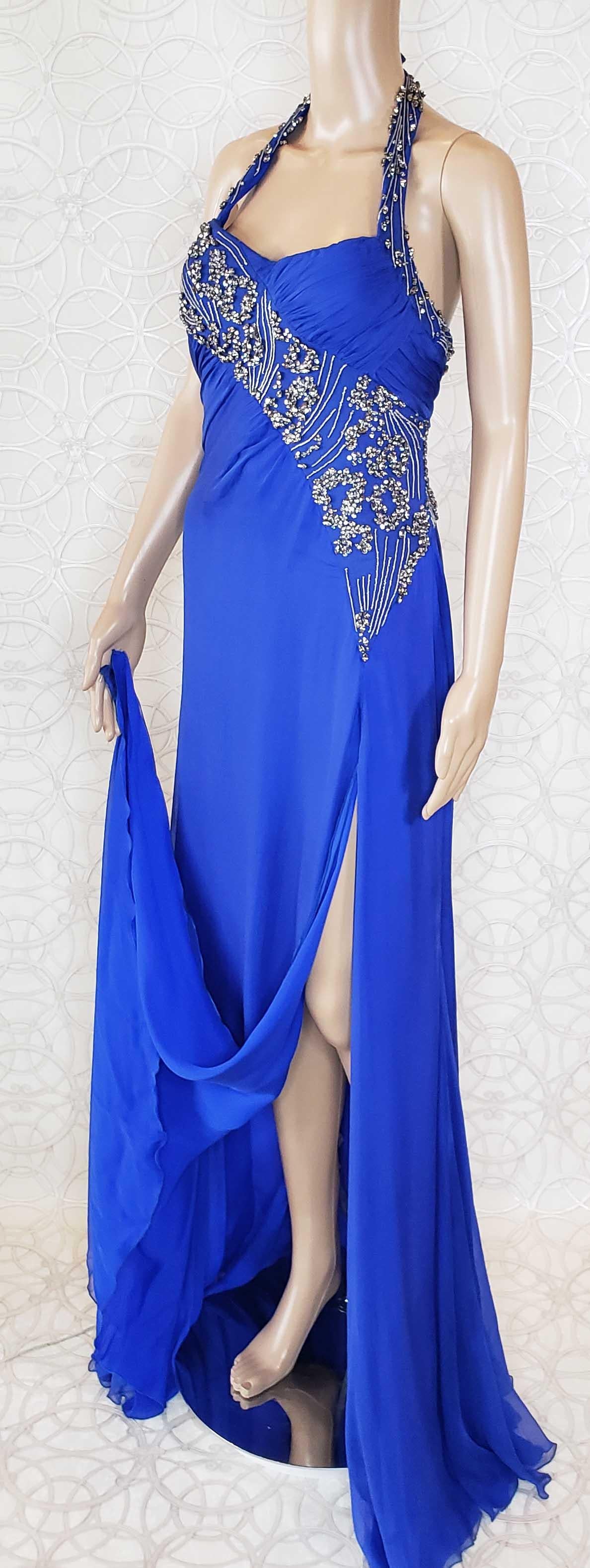 F/W 2009 NEW VERSACE BLUE SILK EMBROIDERED HALTER Gown 42 - 6 For Sale 5
