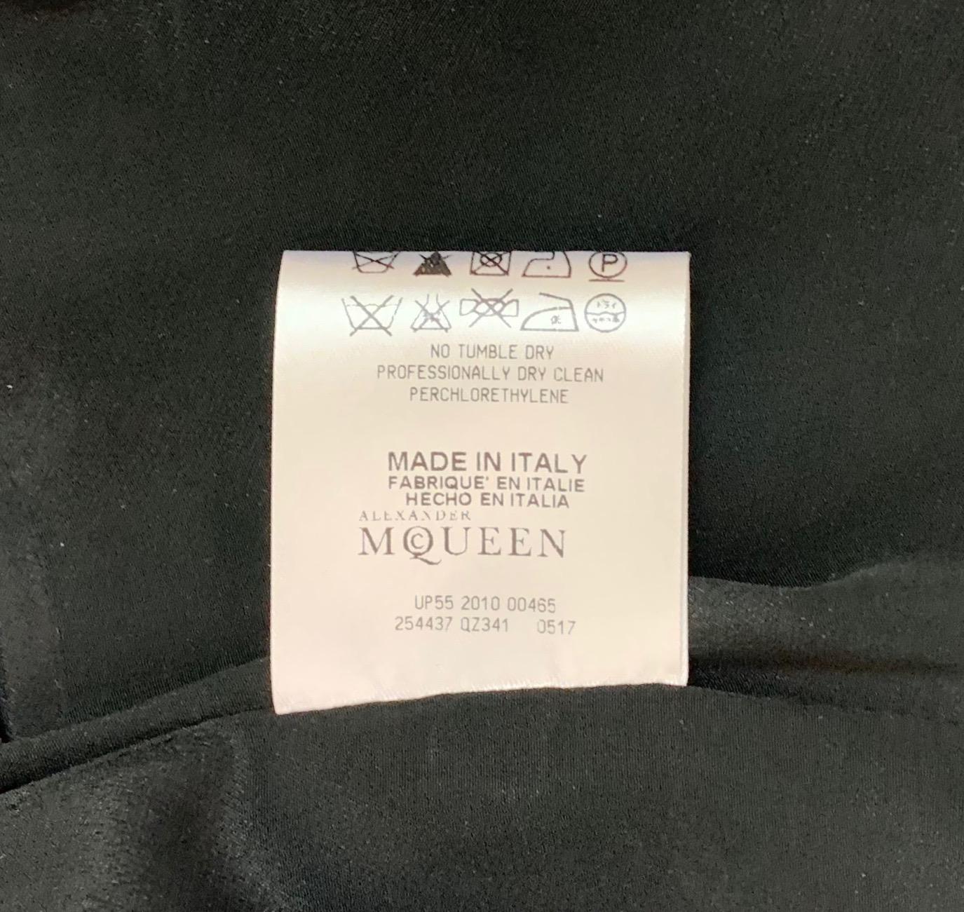 F/W 2010 Alexander McQueen Angels & Demons Tapestry Silk Jacket In Good Condition In Yukon, OK