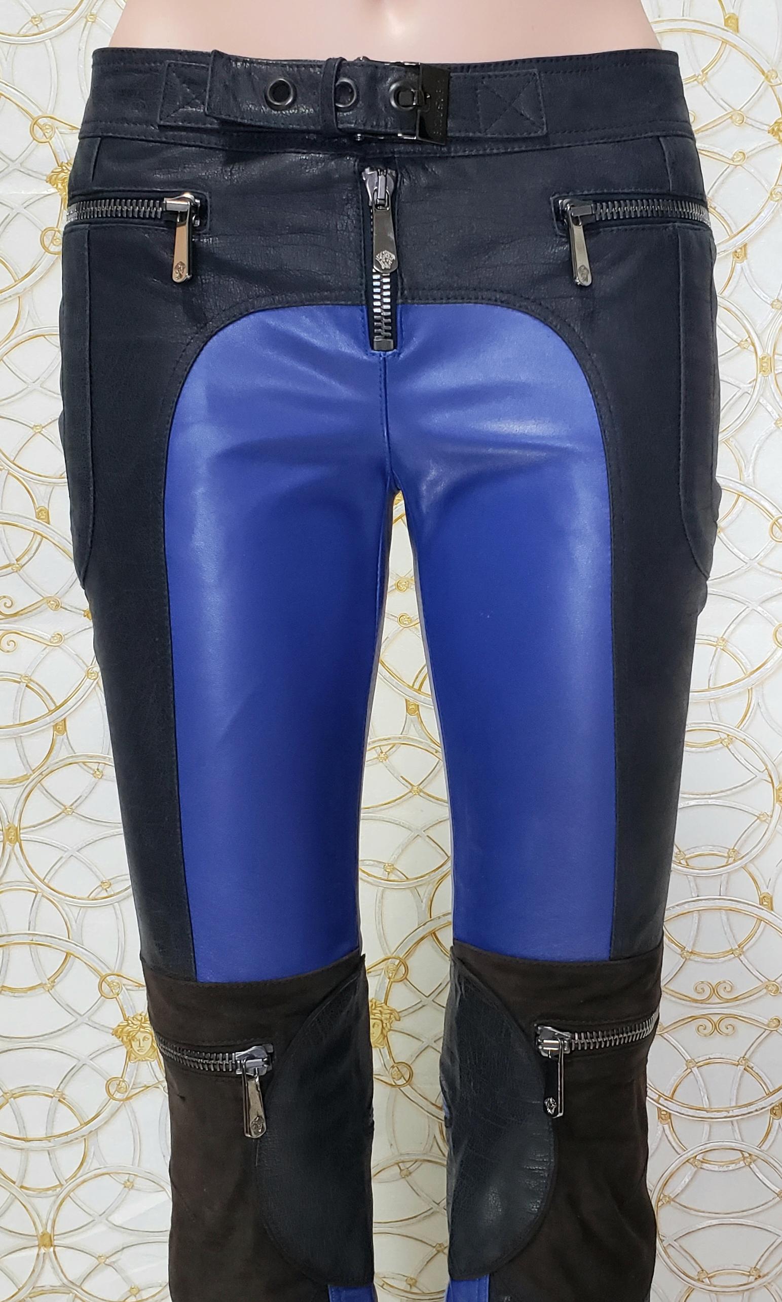 F/W 2010 L #13 VERSACE BLUE and NAVY BLUE MOTORCYCLE LEATHER PANTS size 38 - 2 For Sale 2