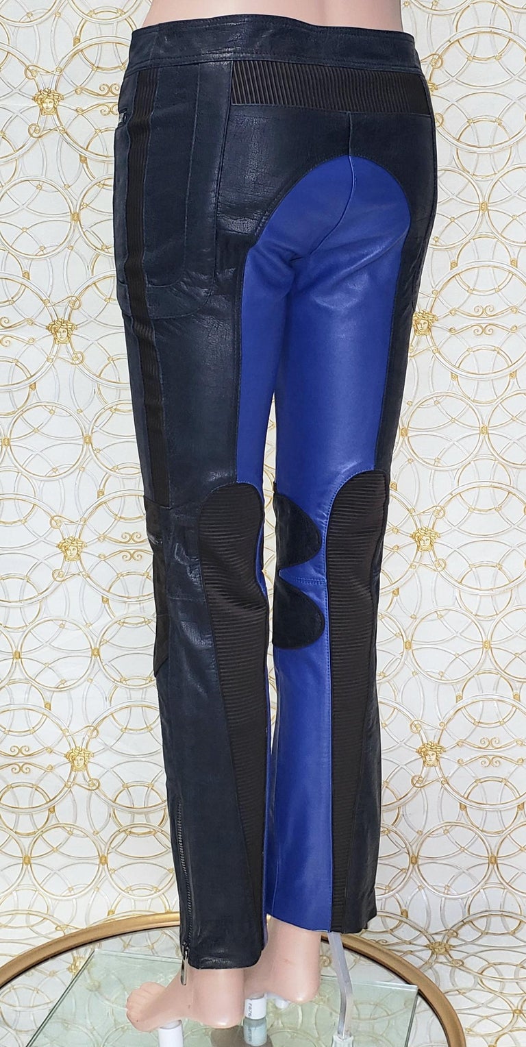 F/W 2010 L #13 VERSACE BLUE and NAVY BLUE MOTORCYCLE LEATHER PANTS size 38  - 2 For Sale at 1stDibs | navy blue leather pants, navy blue leather  trousers, versace made in turkey