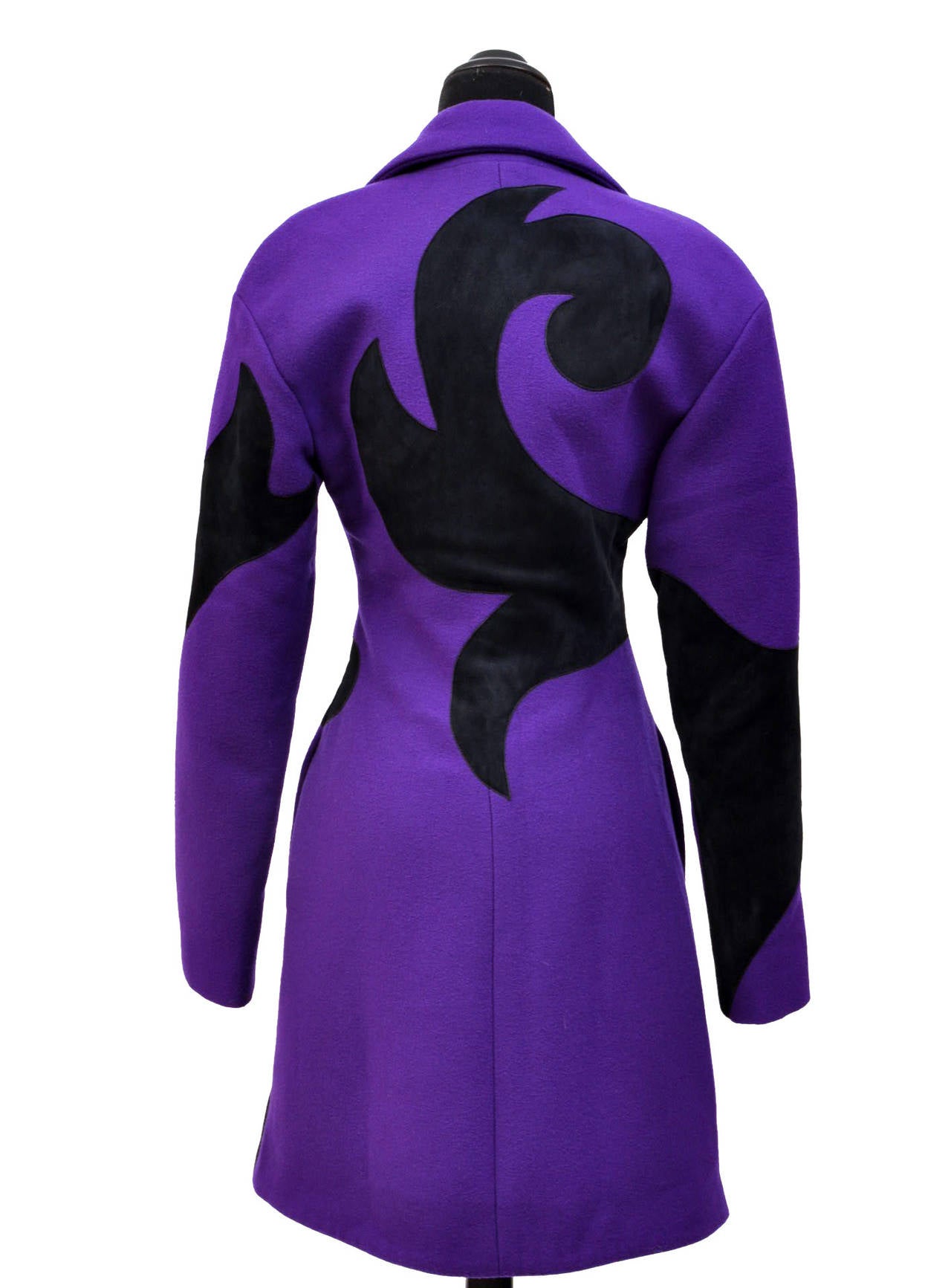 F/W 2011 look #20 NEW VERSACE VIOLET WOOL COAT with SUEDE 38 - 4 For Sale 2