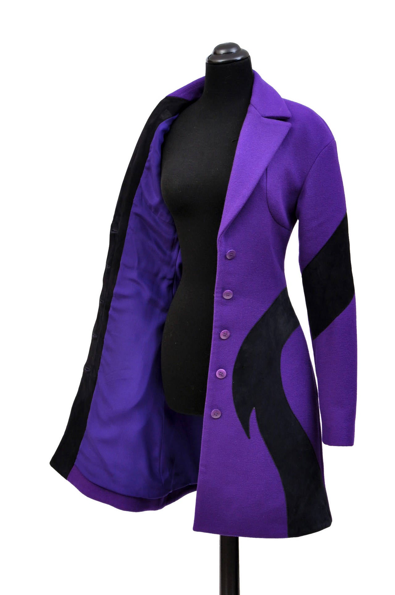 F/W 2011 look #20 NEW VERSACE VIOLET WOOL COAT with SUEDE 38 - 4 For Sale 3