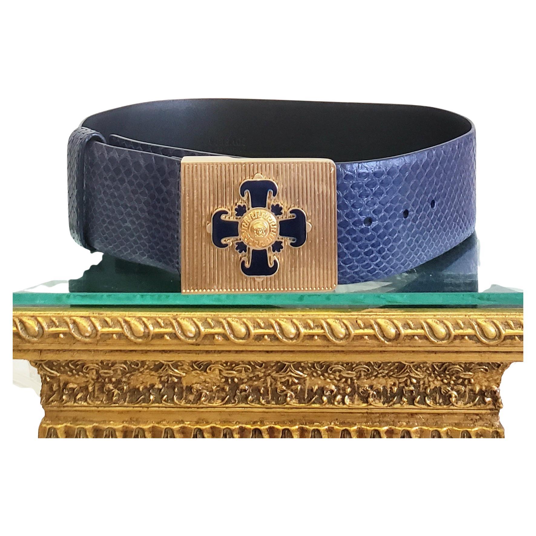 F/W 2011 Look #34 VERSACE RUNWAY NAVY BLUE PYTHON BELT with CROSS BUCKLE For Sale
