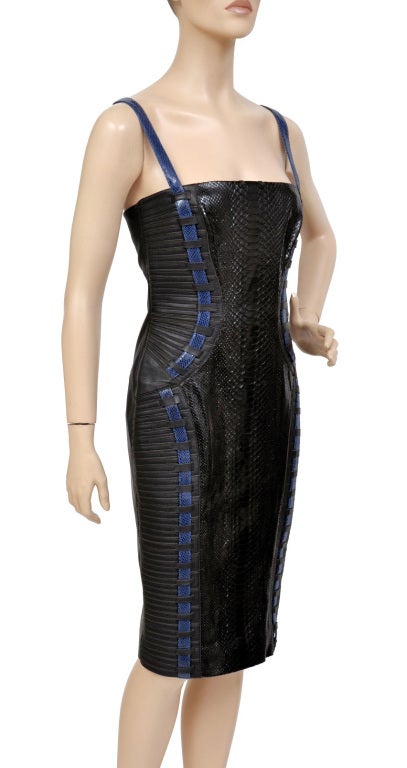 F/W 2011 look # 35 NEW VERSACE BLACK SNAKESKIN LEATHER DRESS 42 - 6 For Sale 5