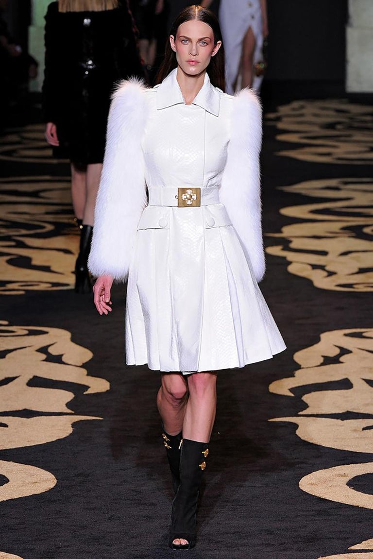 F/W 2011 Look #37 VERSACE WHITE PYTHON BELT with GOLD TONE CROSS BUCKLE  65/26