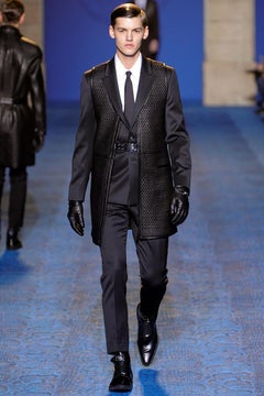 Versace, gants en cuir noir, look n° 44, A/H 2011, taille M, neufs