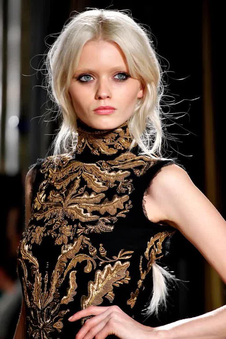 H/W 2011 Look#38 Emilio Pucci Kleid mit Goldstickerei (Schwarz) im Angebot