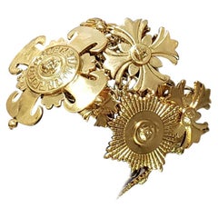 F/w 2011 VERSACE 24K VINTAGE GOLD PLATED CHARM BRACELET