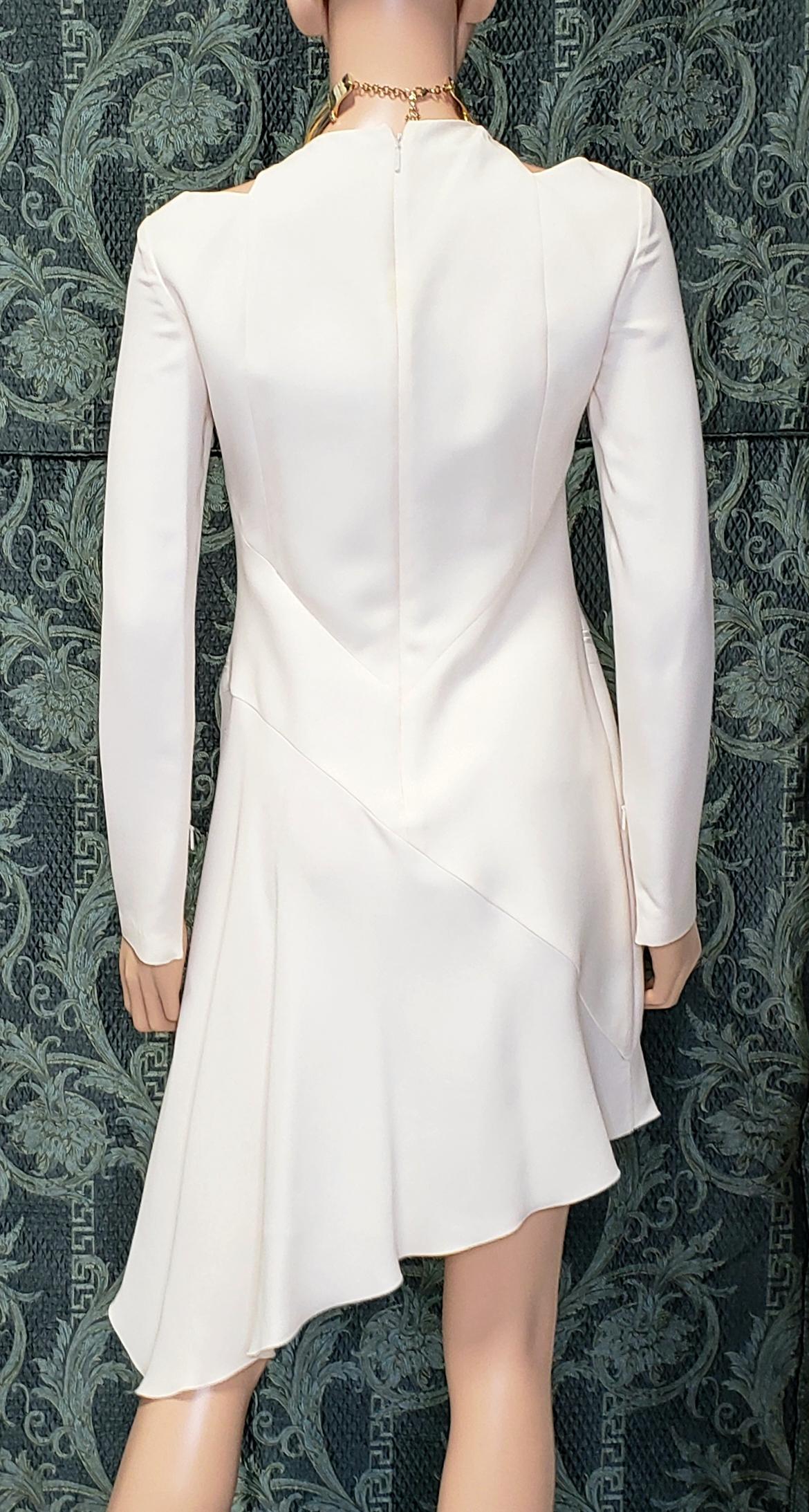 F/W 2014 look #3 NEW VERSACE OPTIC WHITE MILITARY INSPIRED SILK DRESS 40 - 4 For Sale 1