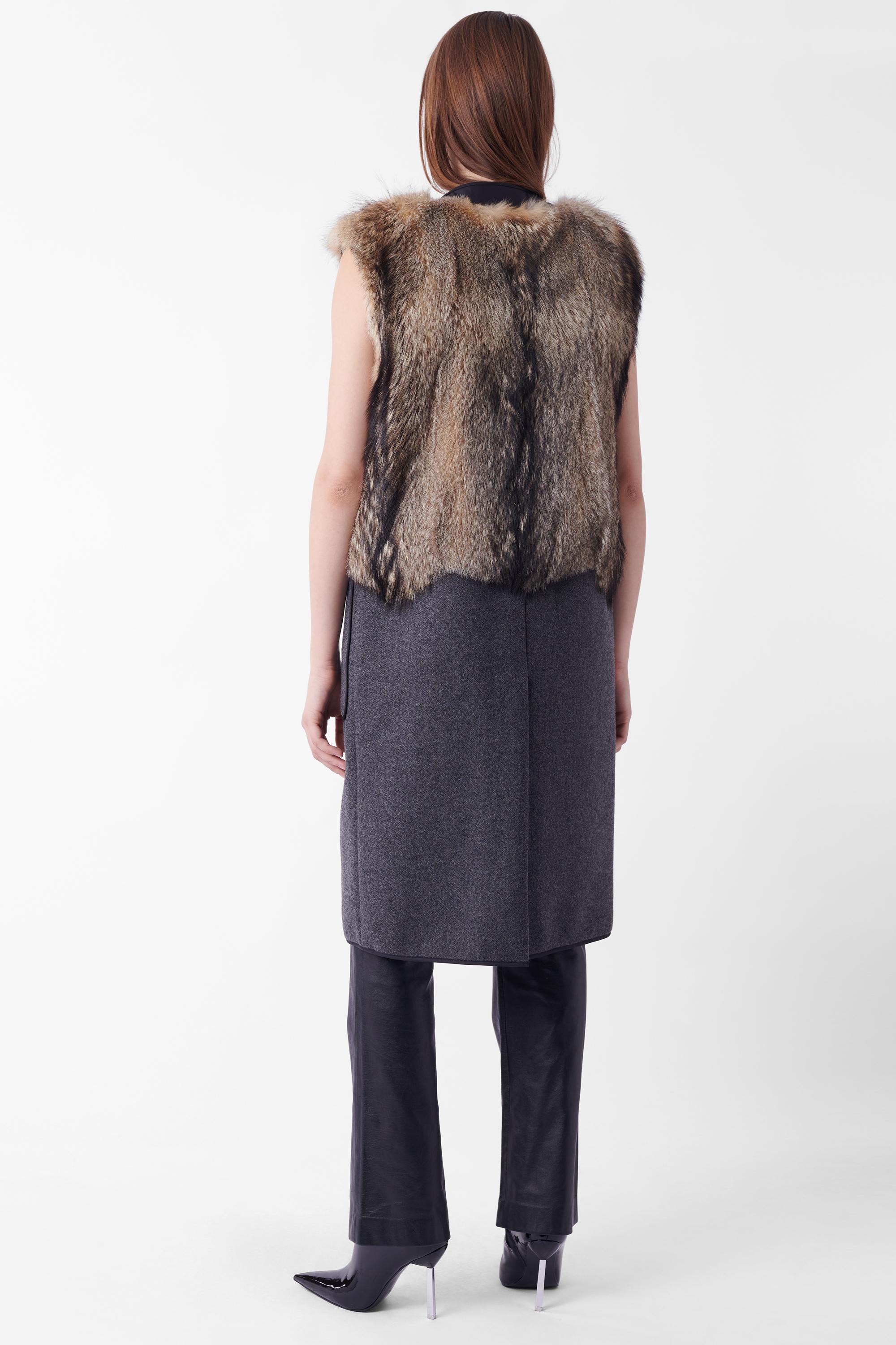 F/W 2014 Runway Mens Fur Waistcoat In Excellent Condition For Sale In London, GB