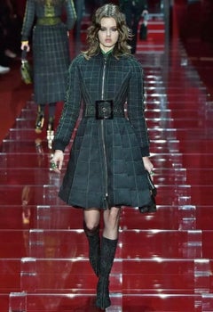 F/W 2015 Look #16 New Versace Black Down Coat