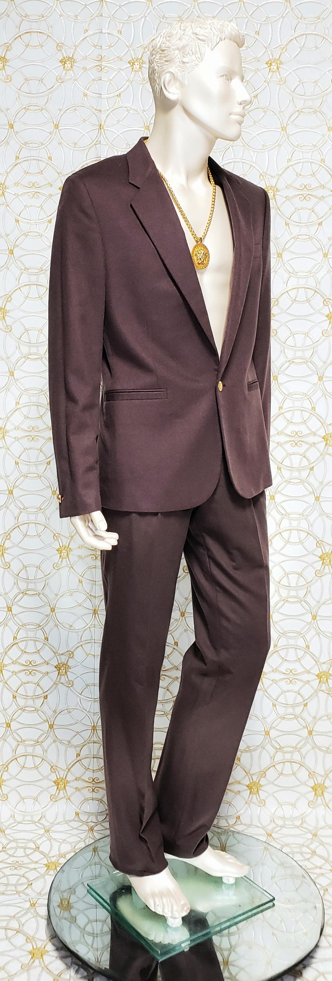F/W 2015 look # 3 BRAND NEW VERSACE BROWN CASHMERE and SILK SUIT 50 - 40 (L) For Sale 1